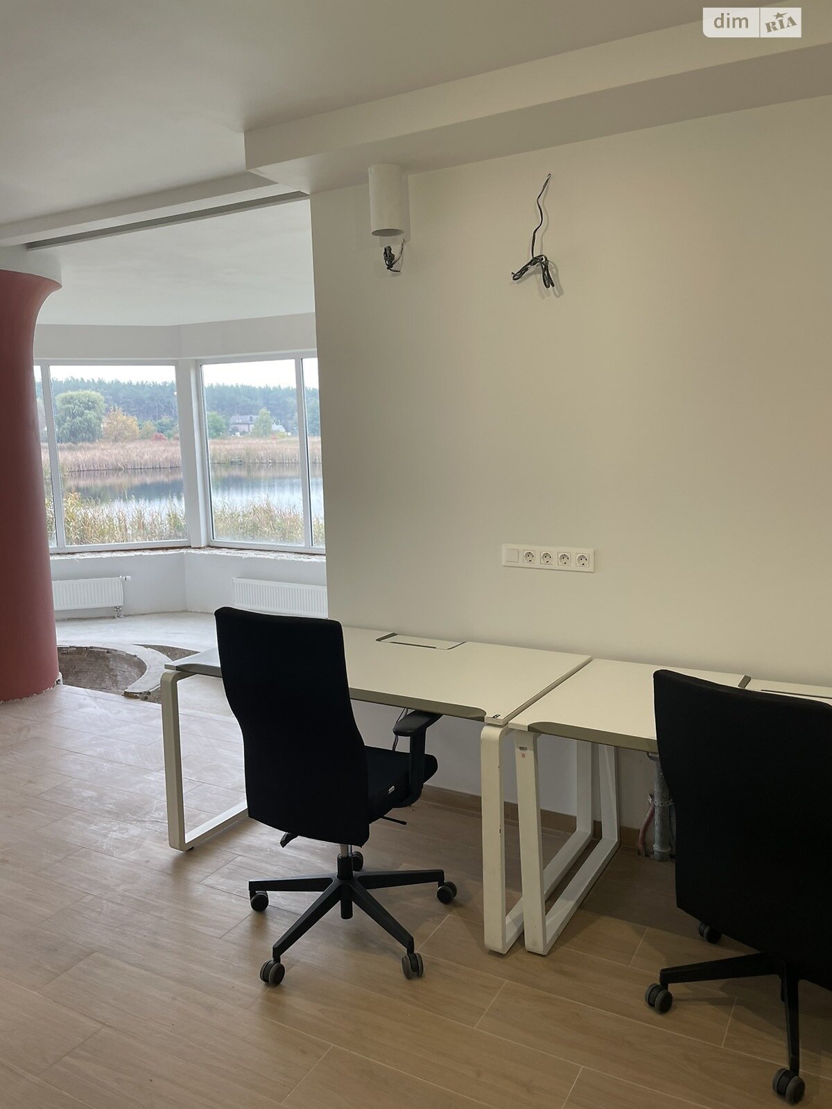 трипроверховий будинок з ремонтом, 753.5 кв. м, цегла. Здається помісячно в Києві, в районі Віта-Литовська фото 1