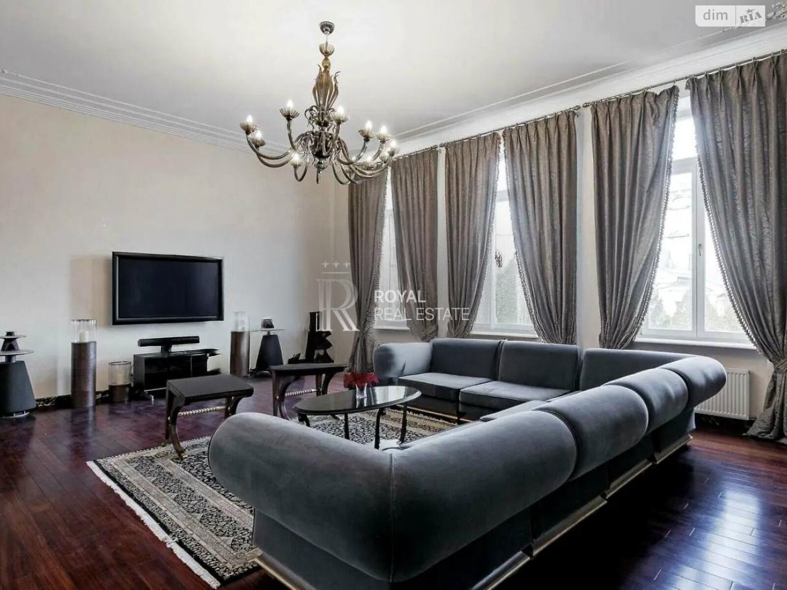 трехэтажный дом с верандой, 1000 кв. м, кирпич. Сдается помесячно в Киеве, в районе Зверинец фото 1