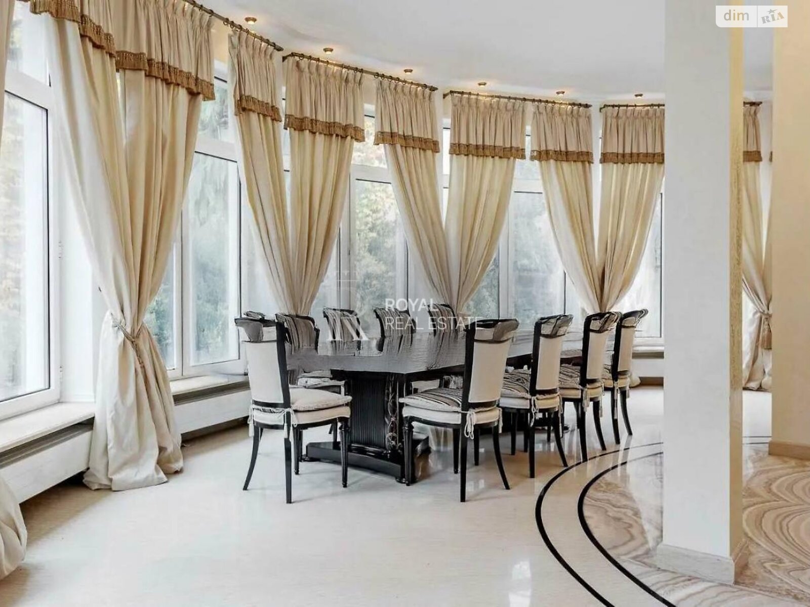 трехэтажный дом с верандой, 1000 кв. м, кирпич. Сдается помесячно в Киеве, в районе Зверинец фото 1