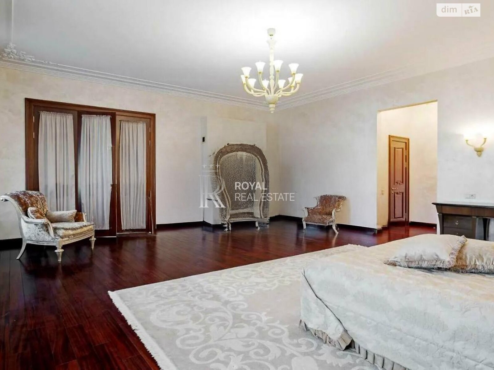 трехэтажный дом с верандой, 1000 кв. м, кирпич. Сдается помесячно в Киеве, в районе Зверинец фото 1