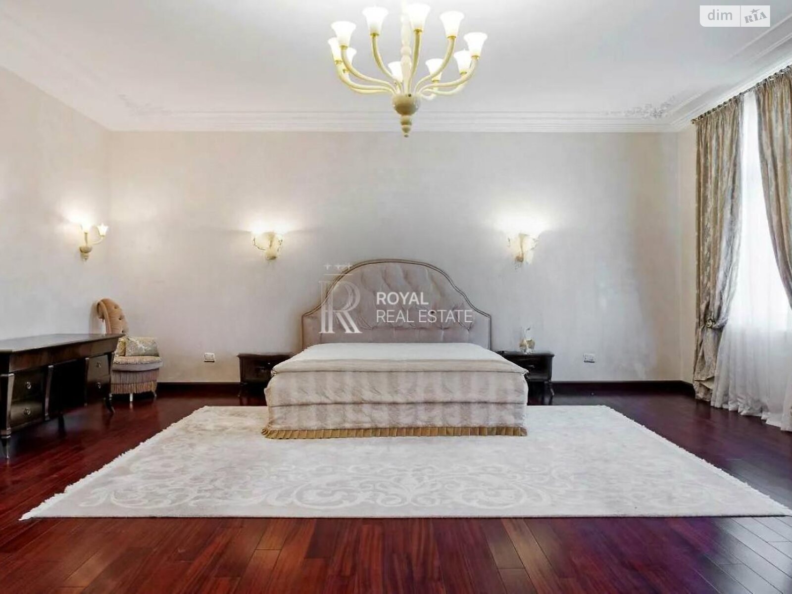 трехэтажный дом с верандой, 1000 кв. м, кирпич. Сдается помесячно в Киеве, в районе Зверинец фото 1