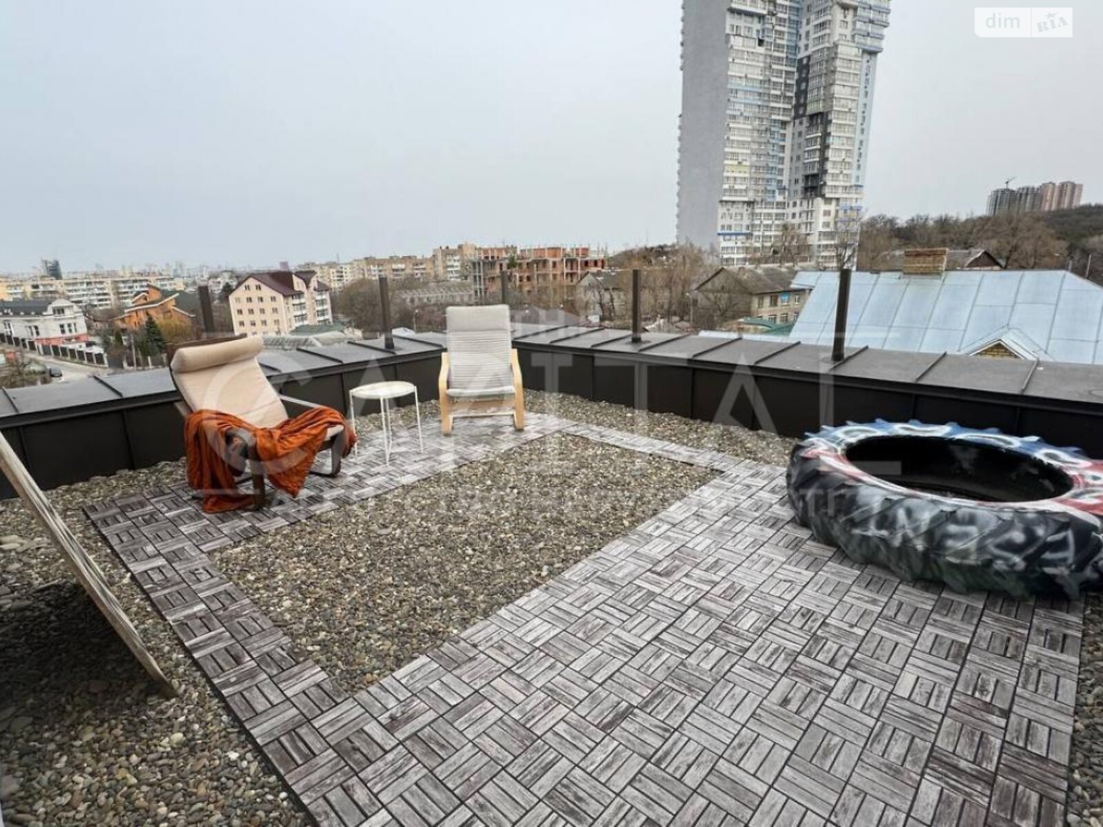 трехэтажный дом, 300 кв. м, кирпич. Сдается помесячно в Киеве фото 1