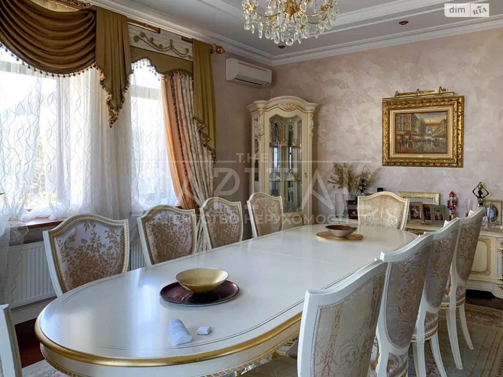 триповерховий будинок, 530 кв. м, цегла. Здається помісячно в Києві фото 1 триповерховий будинок, 530 кв. м, цегла. Здається помісячно в Києві фото 1
