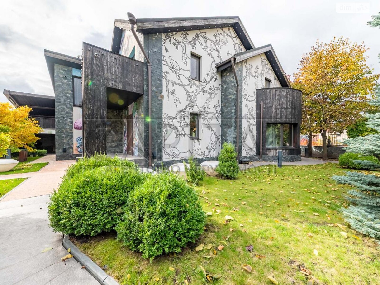 двухэтажный дом с верандой, 397 кв. м, кирпич. Сдается помесячно в Киеве фото 1