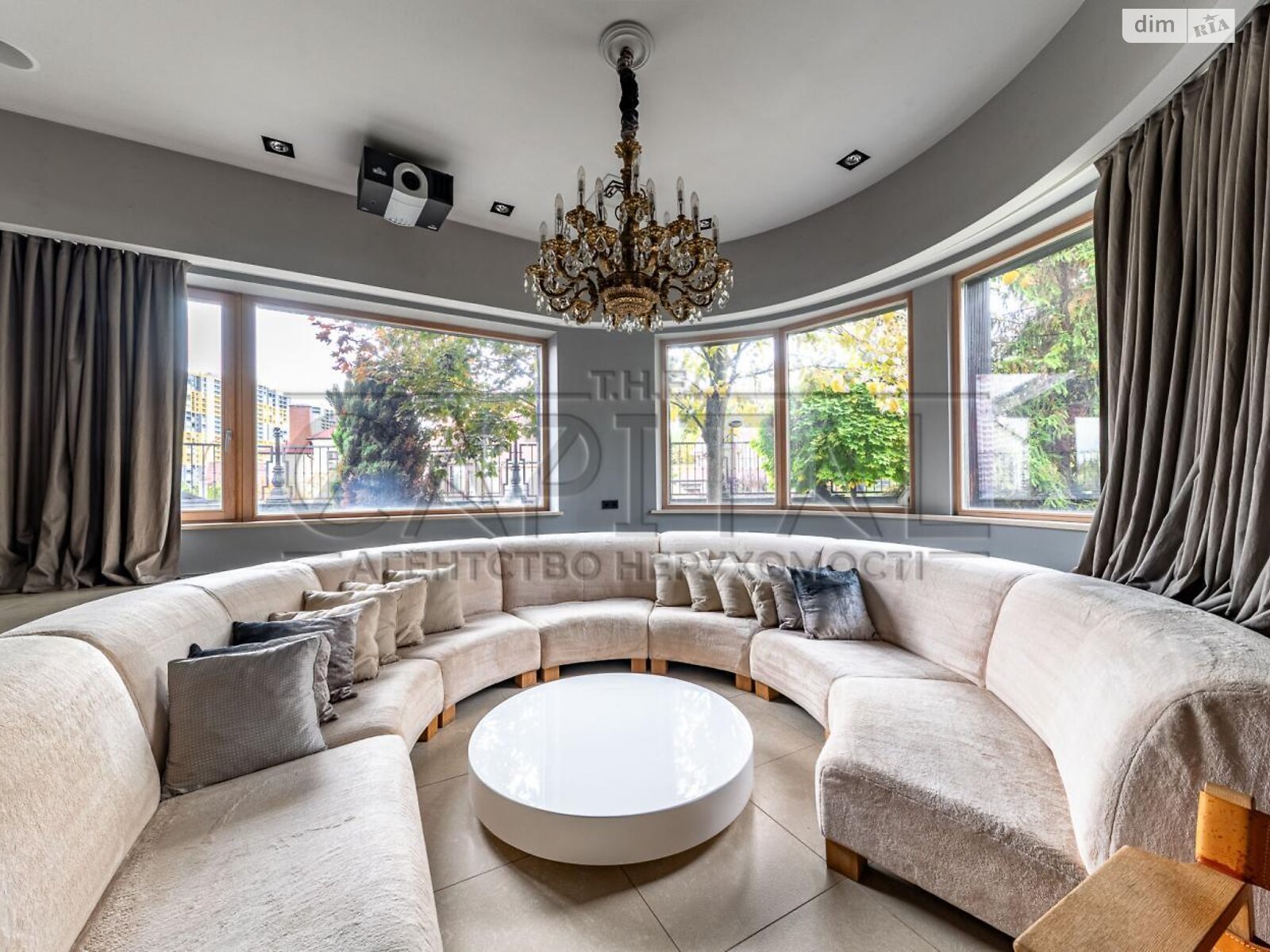 двухэтажный дом с верандой, 397 кв. м, кирпич. Сдается помесячно в Киеве фото 1