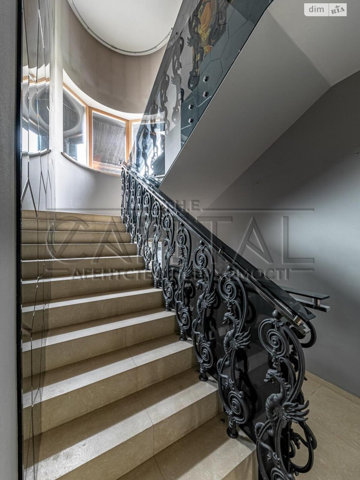 двухэтажный дом с верандой, 397 кв. м, кирпич. Сдается помесячно в Киеве фото 1