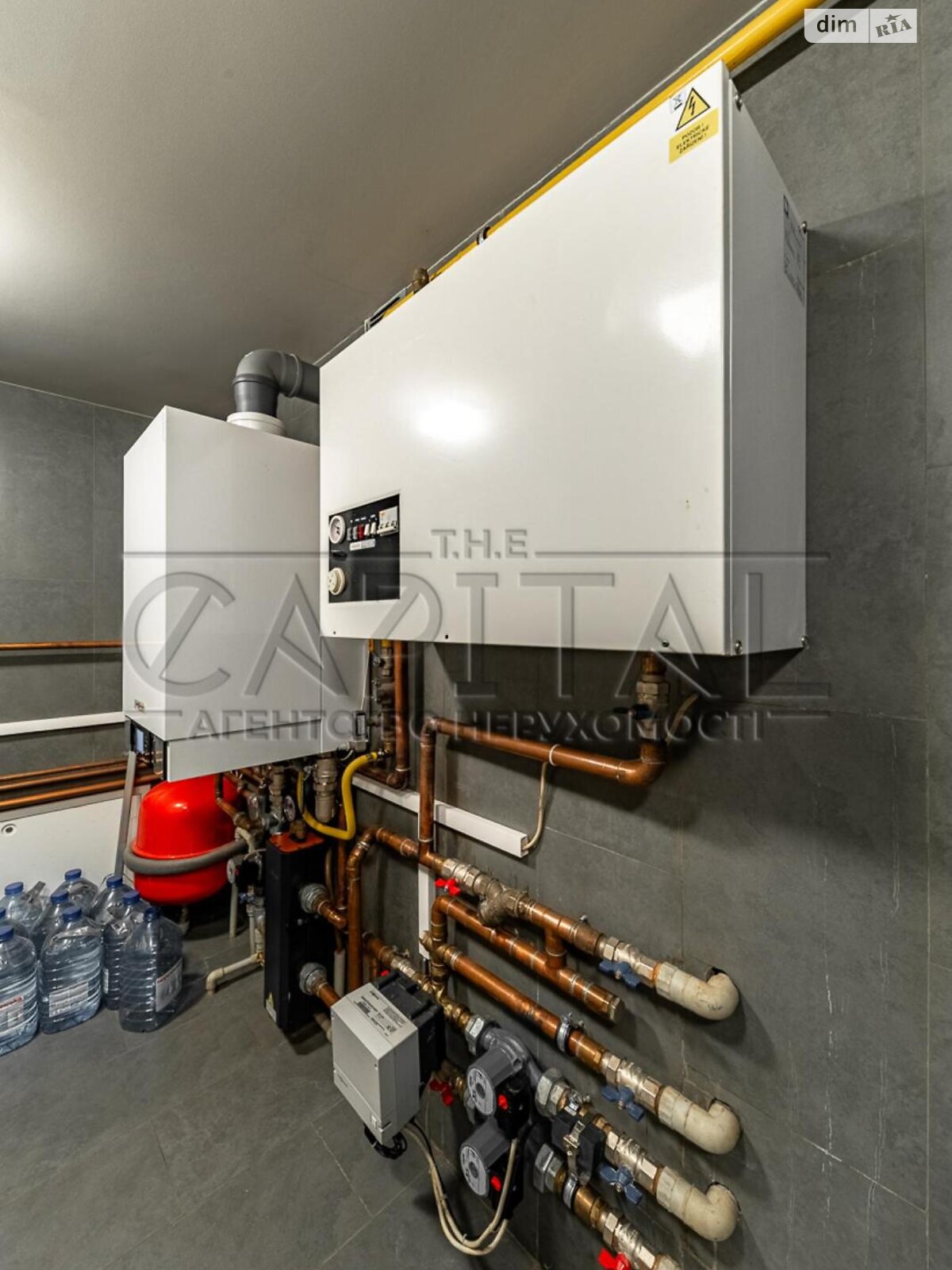 двухэтажный дом с верандой, 397 кв. м, кирпич. Сдается помесячно в Киеве фото 1