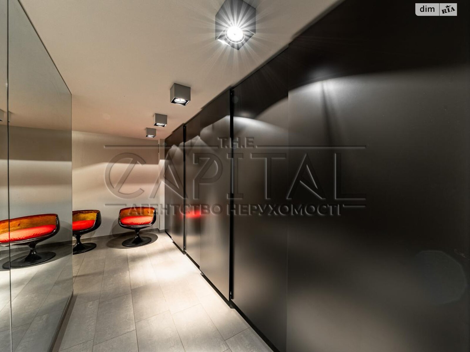 двухэтажный дом с верандой, 397 кв. м, кирпич. Сдается помесячно в Киеве фото 1