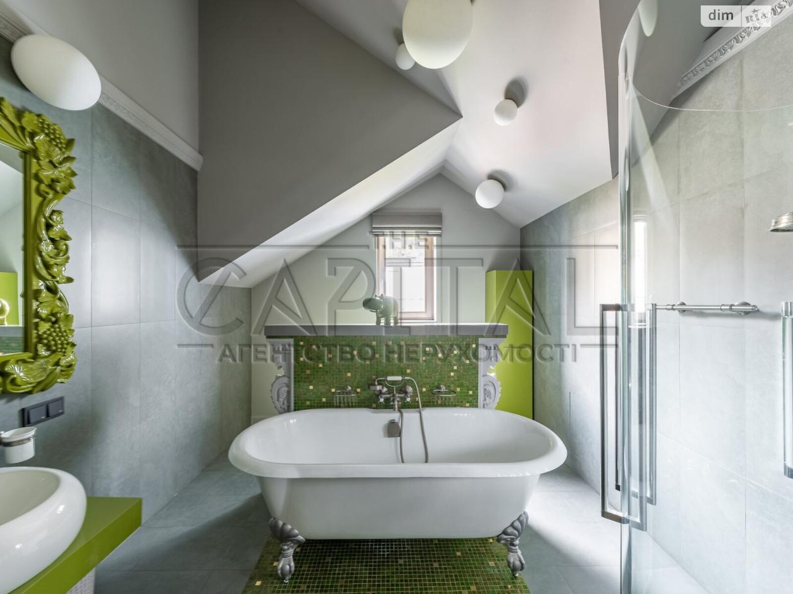 двухэтажный дом с верандой, 397 кв. м, кирпич. Сдается помесячно в Киеве фото 1