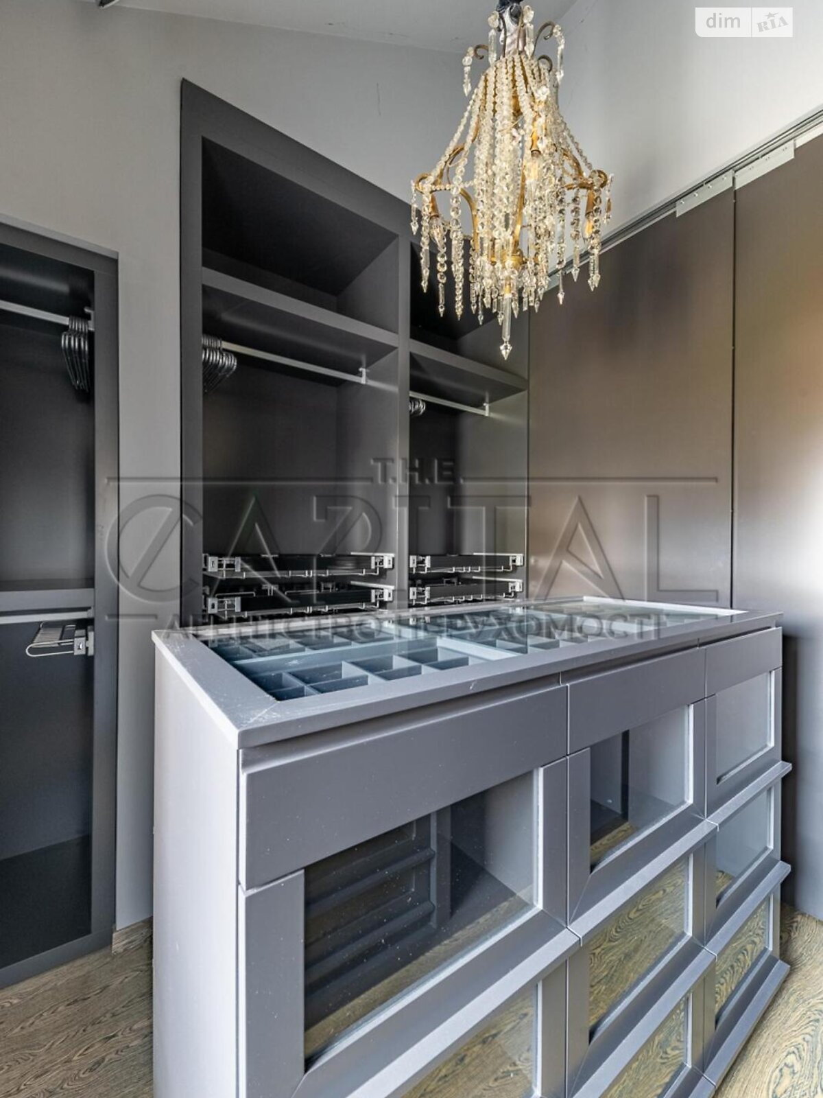 двухэтажный дом с верандой, 397 кв. м, кирпич. Сдается помесячно в Киеве фото 1