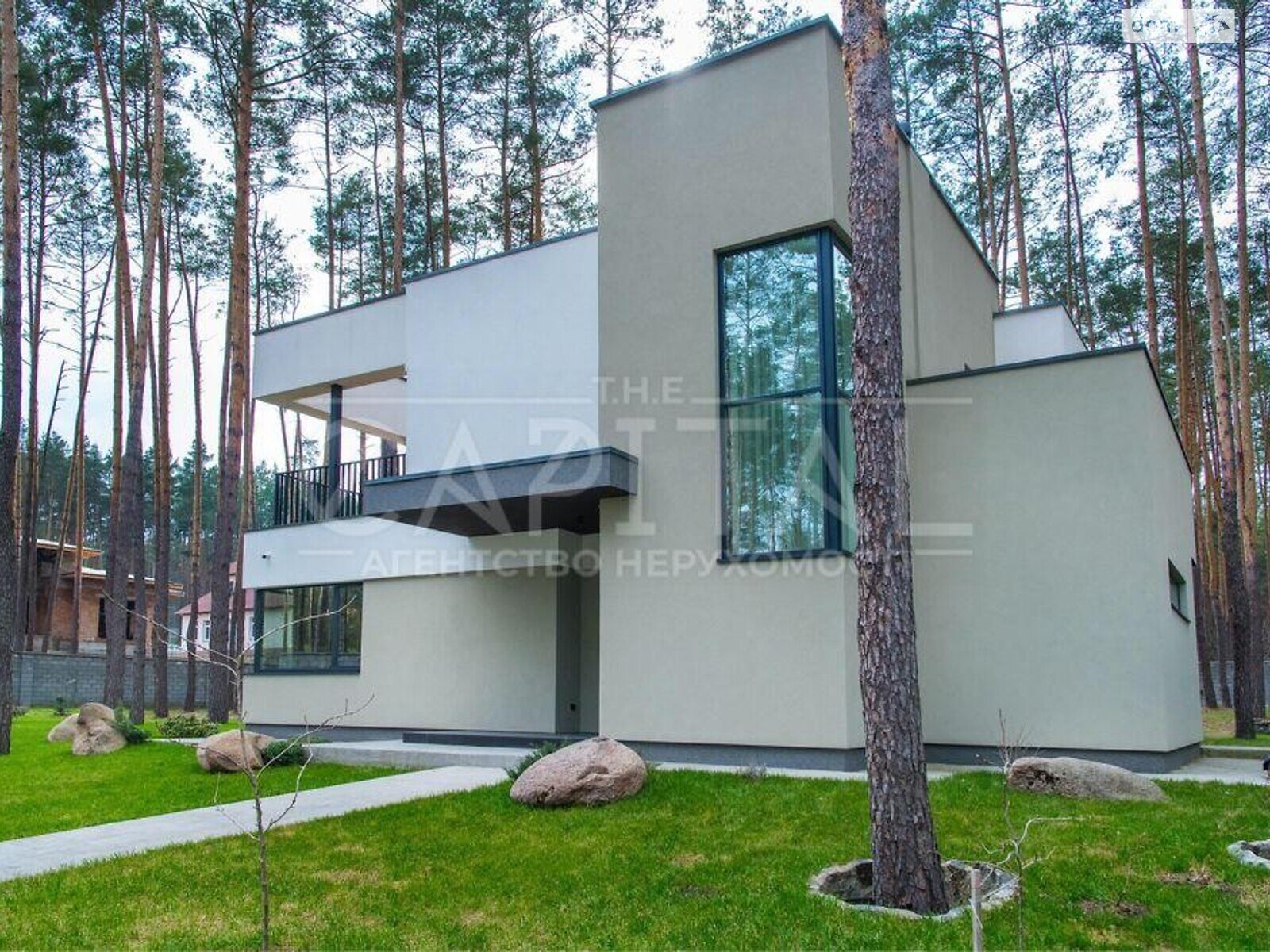 двухэтажный дом, 400 кв. м, кирпич. Сдается помесячно в Стоянке фото 1 двухэтажный дом, 400 кв. м, кирпич. Сдается помесячно в Стоянке фото 1