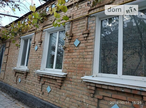одноэтажный дом с гаражом, 75 кв. м, кирпич. Сдается помесячно в Кировограде фото 1 одноэтажный дом с гаражом, 75 кв. м, кирпич. Сдается помесячно в Кировограде фото 1