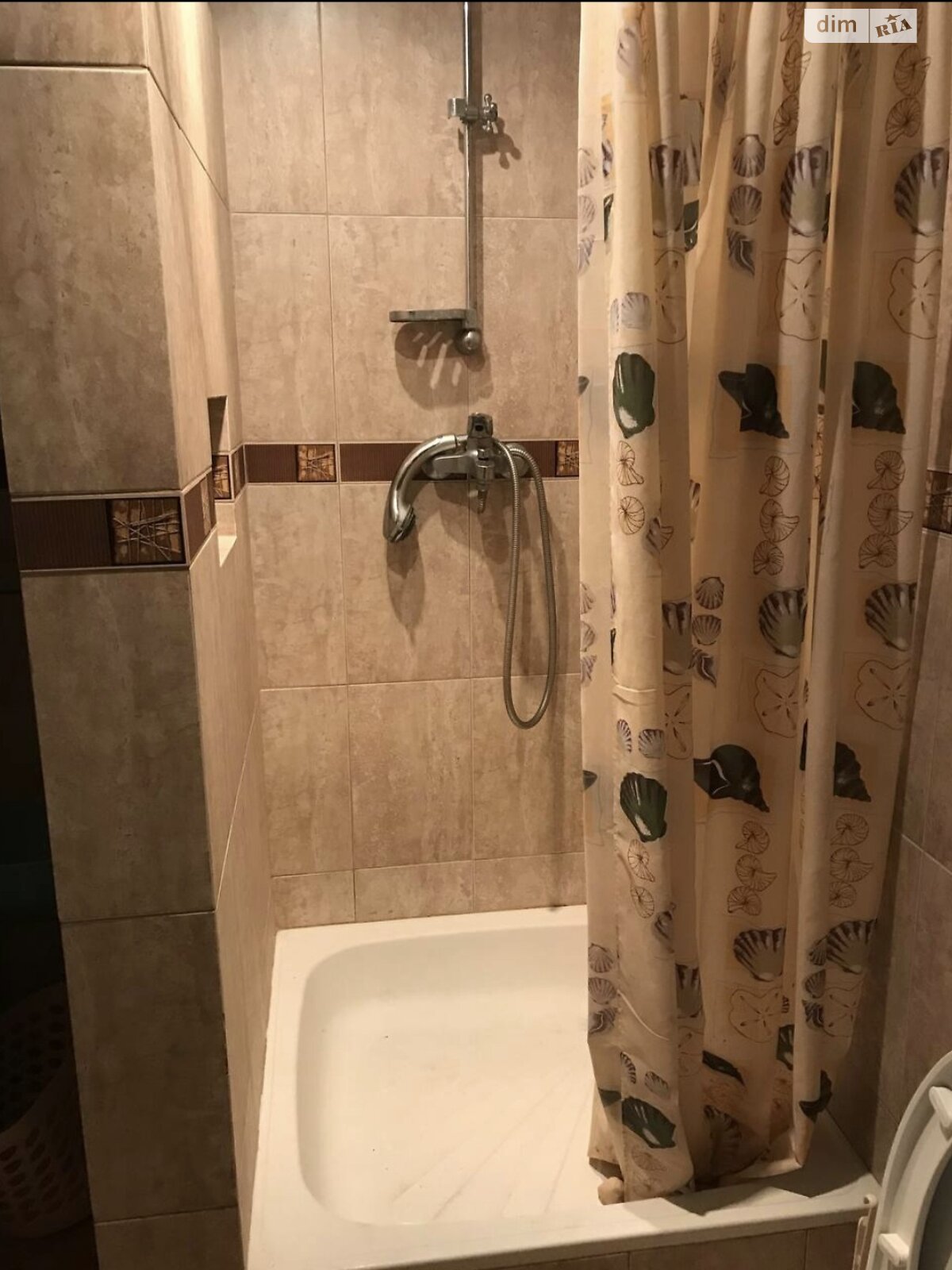 одноэтажный дом, 30 кв. м, кирпич. Сдается помесячно в Кокутковцах фото 1