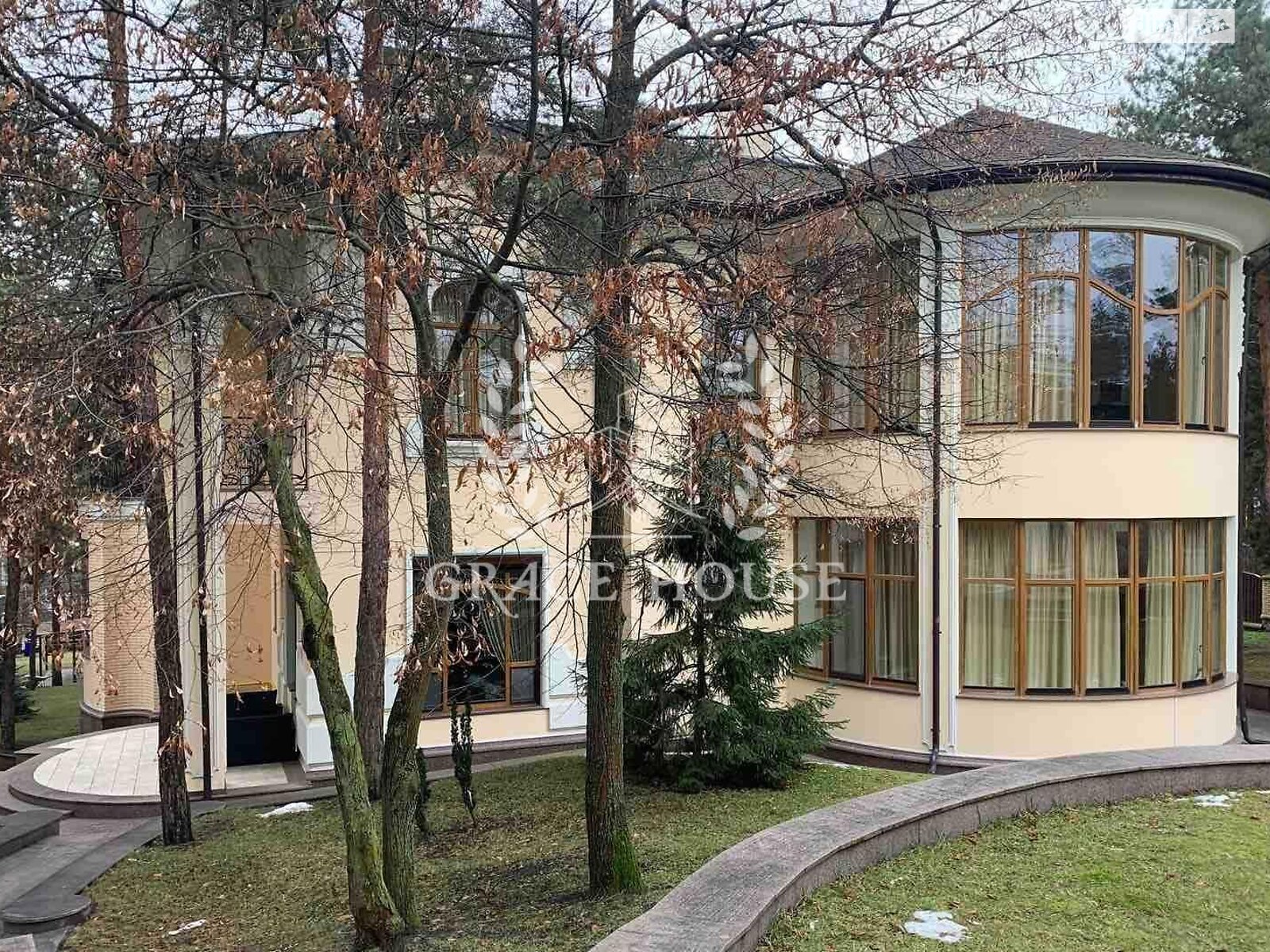чотириповерховий будинок, 800 кв. м, цегла. Здається помісячно в Козині фото 1 чотириповерховий будинок, 800 кв. м, цегла. Здається помісячно в Козині фото 1