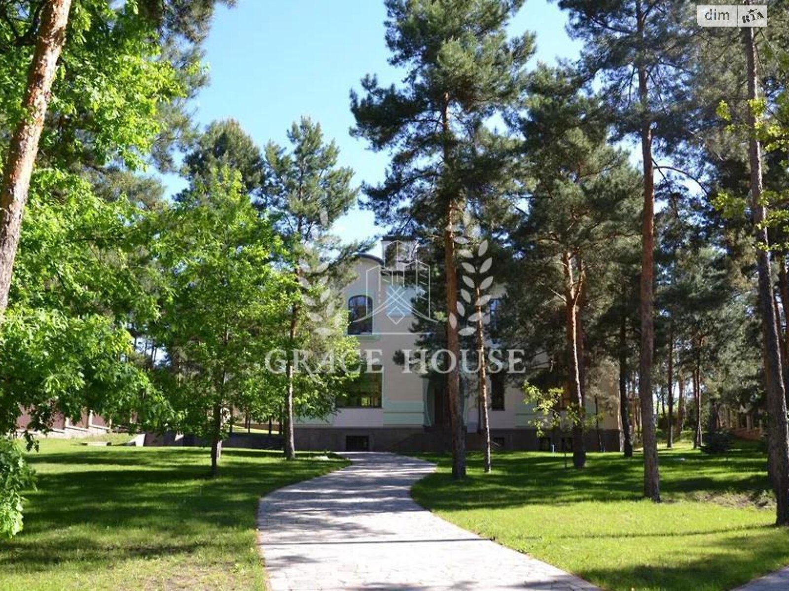 чотириповерховий будинок, 800 кв. м, цегла. Здається помісячно в Козині фото 1 чотириповерховий будинок, 800 кв. м, цегла. Здається помісячно в Козині фото 1