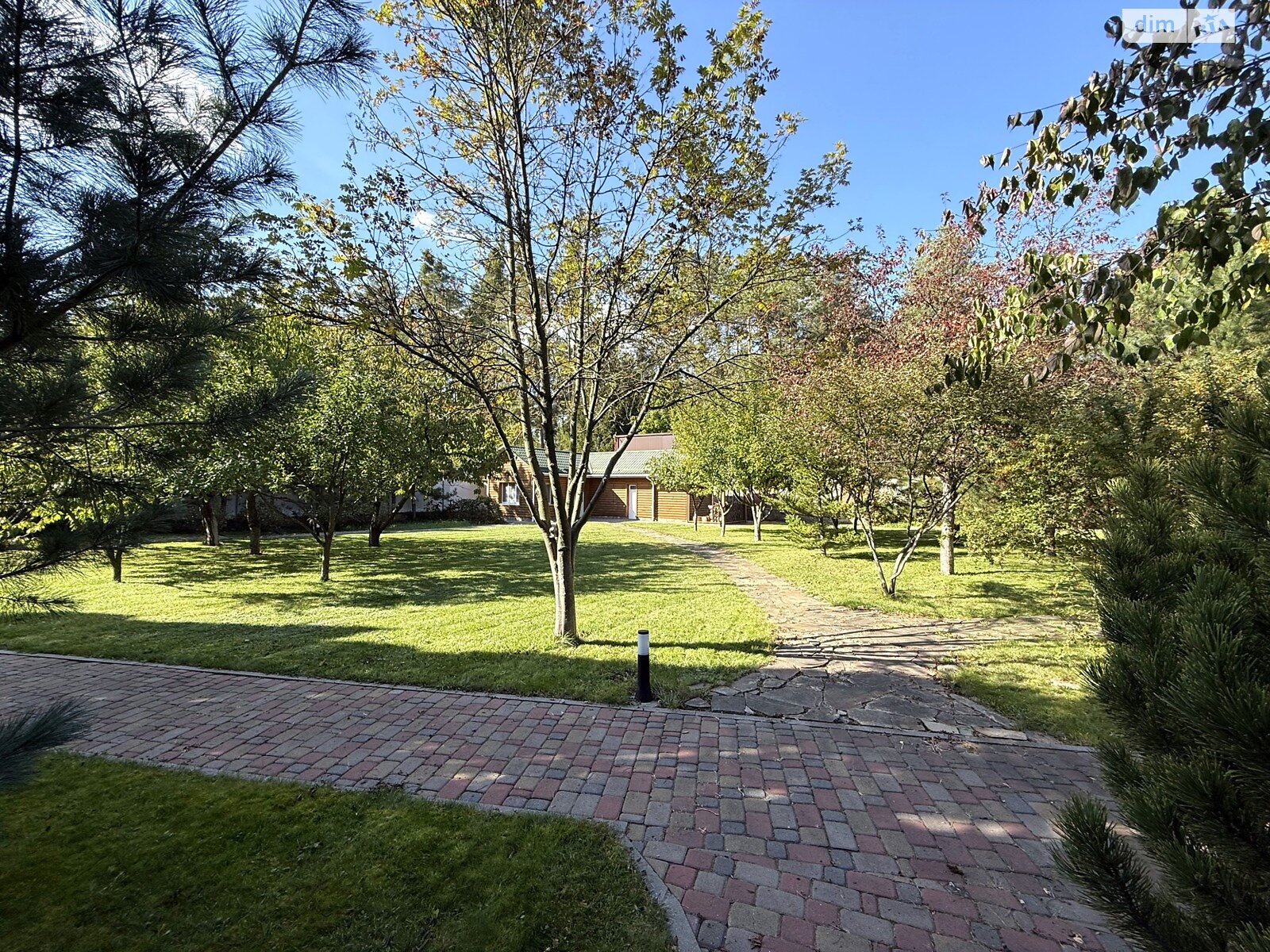 двоповерховий будинок з гаражем, 340 кв. м, цегла. Здається помісячно в Козині фото 1