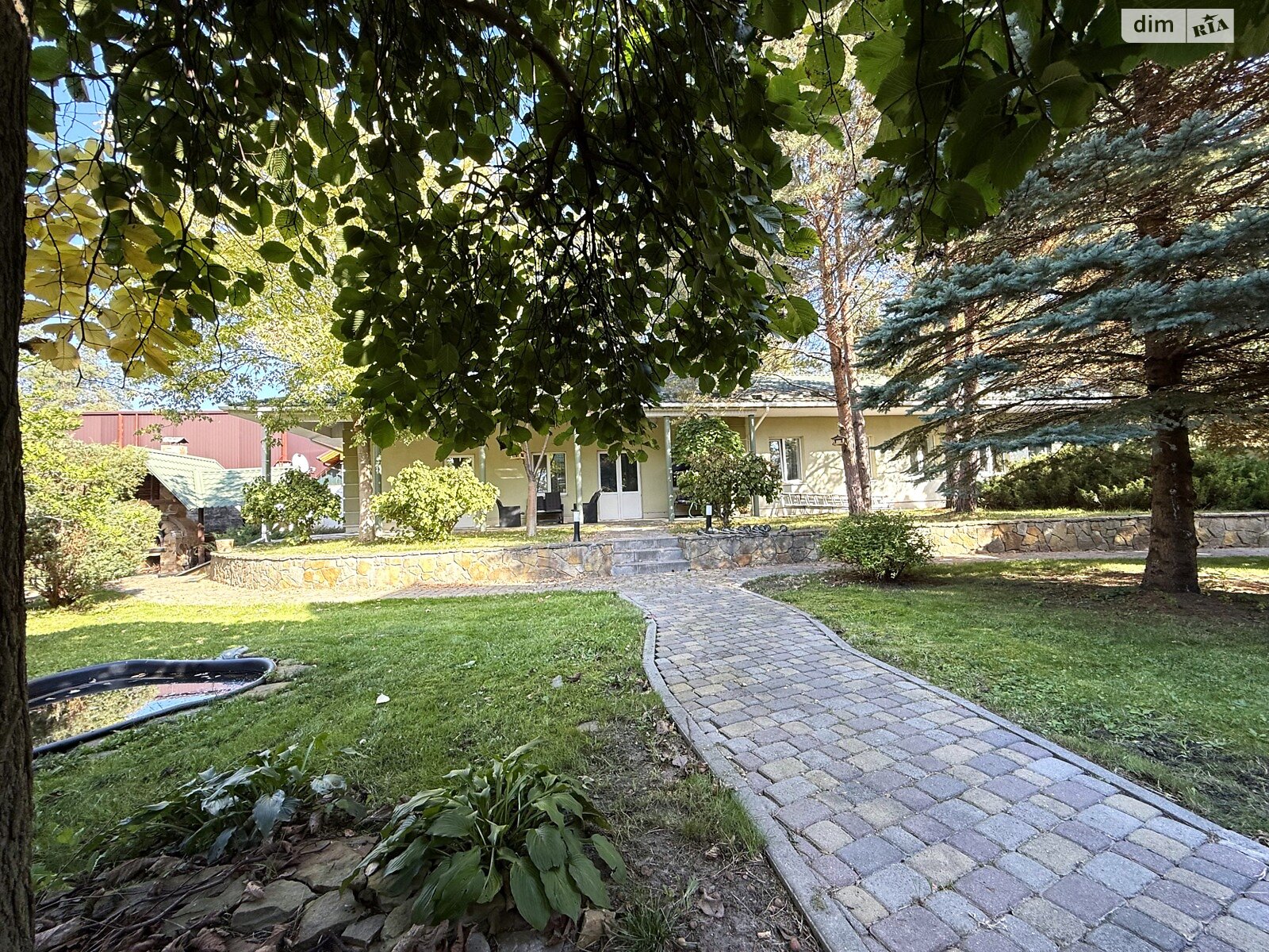 двоповерховий будинок з гаражем, 340 кв. м, цегла. Здається помісячно в Козині фото 1