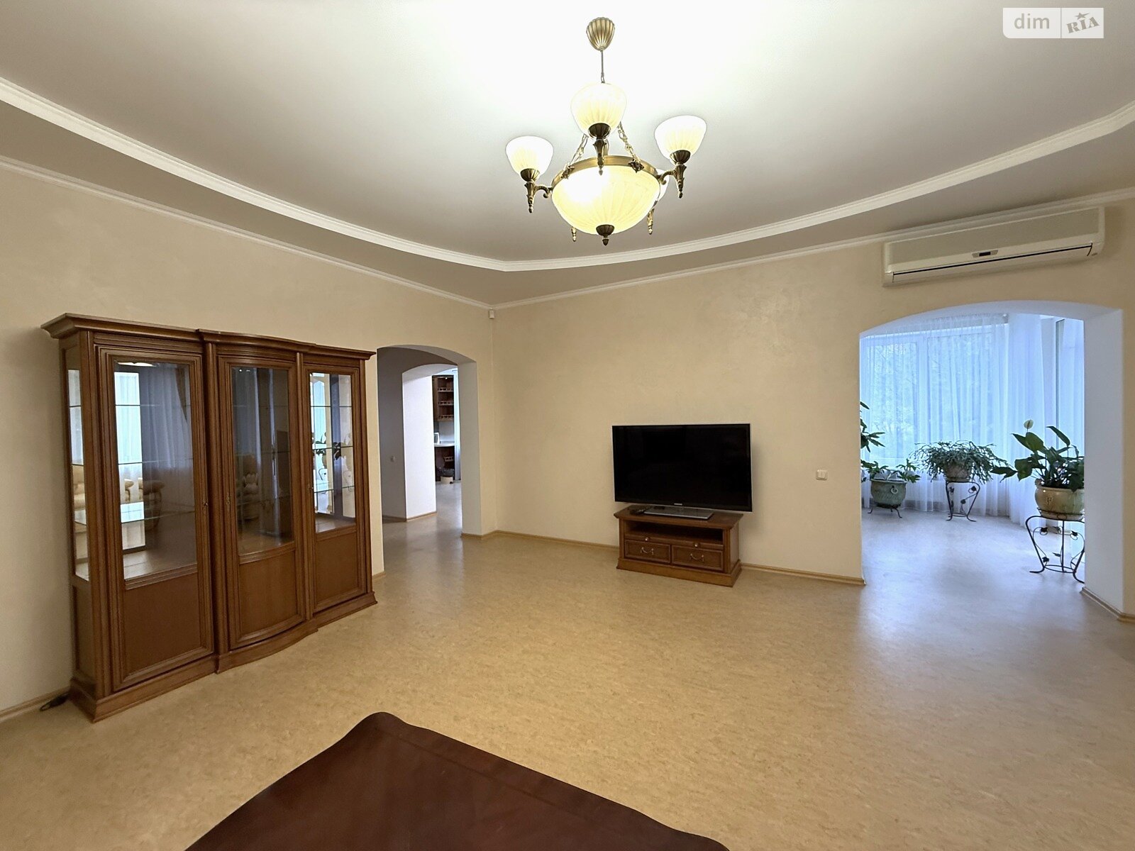 двоповерховий будинок з гаражем, 340 кв. м, цегла. Здається помісячно в Козині фото 1