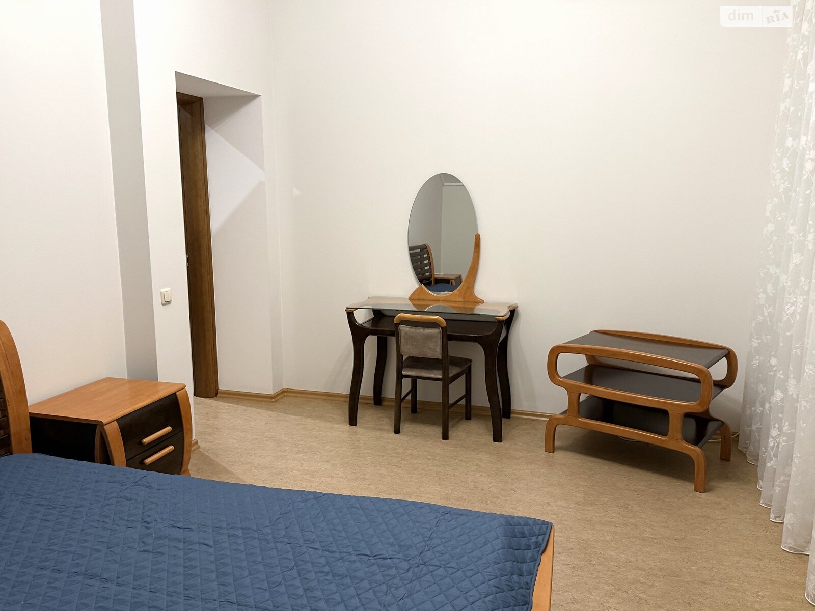 двоповерховий будинок з гаражем, 340 кв. м, цегла. Здається помісячно в Козині фото 1