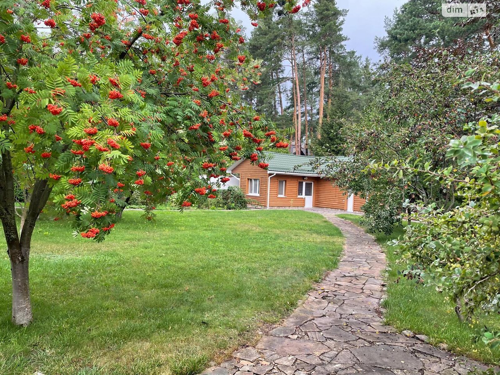 двоповерховий будинок з гаражем, 340 кв. м, цегла. Здається помісячно в Козині фото 1