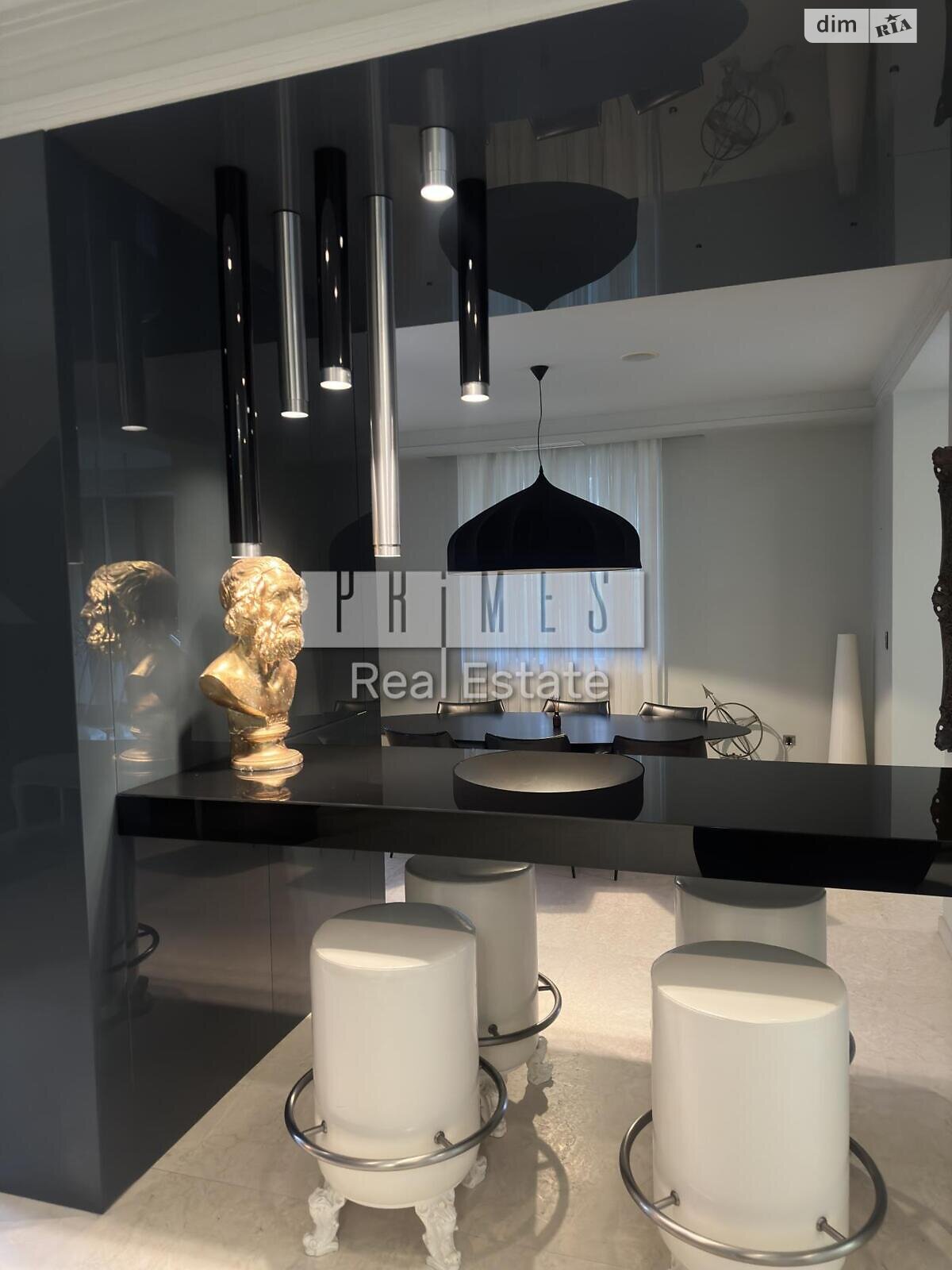 трехэтажный дом, 700 кв. м, кирпич. Сдается помесячно в Козине фото 1