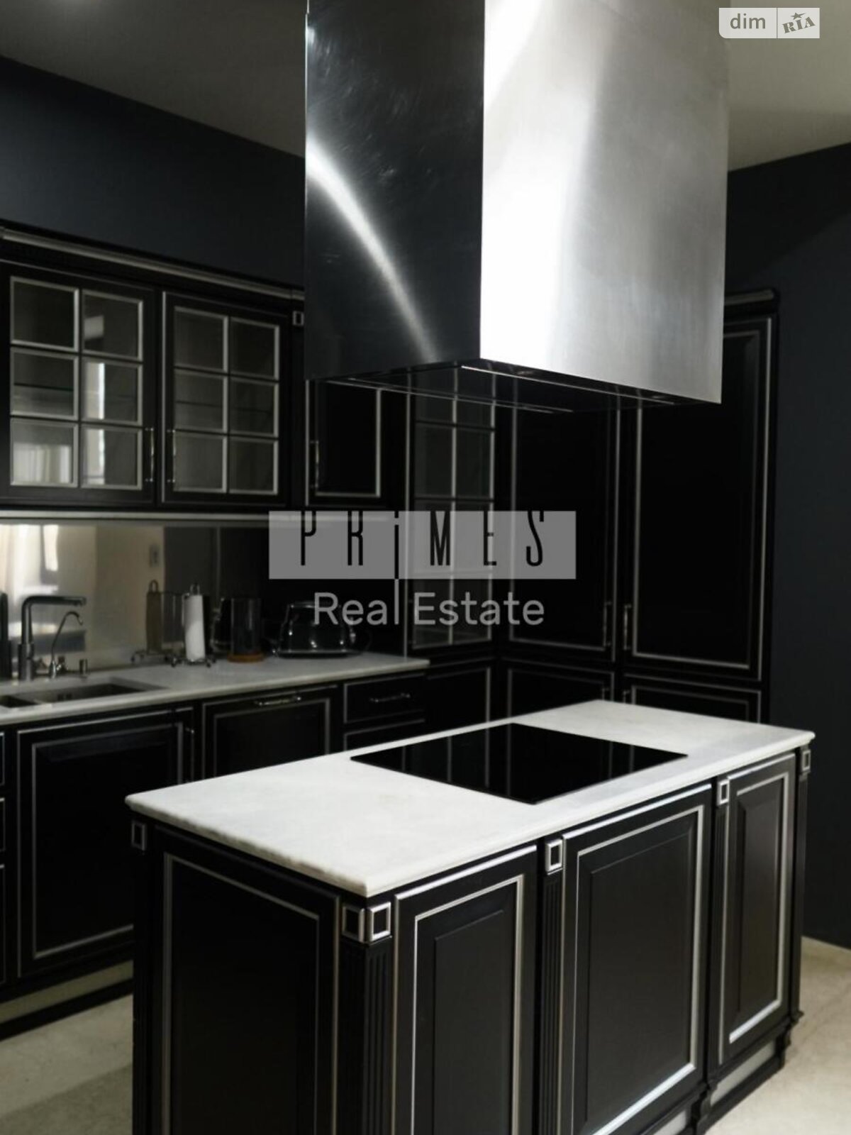 трехэтажный дом, 700 кв. м, кирпич. Сдается помесячно в Козине фото 1