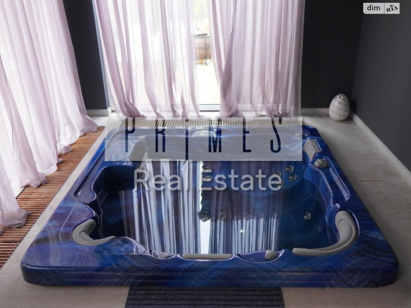 трехэтажный дом, 700 кв. м, кирпич. Сдается помесячно в Козине фото 1