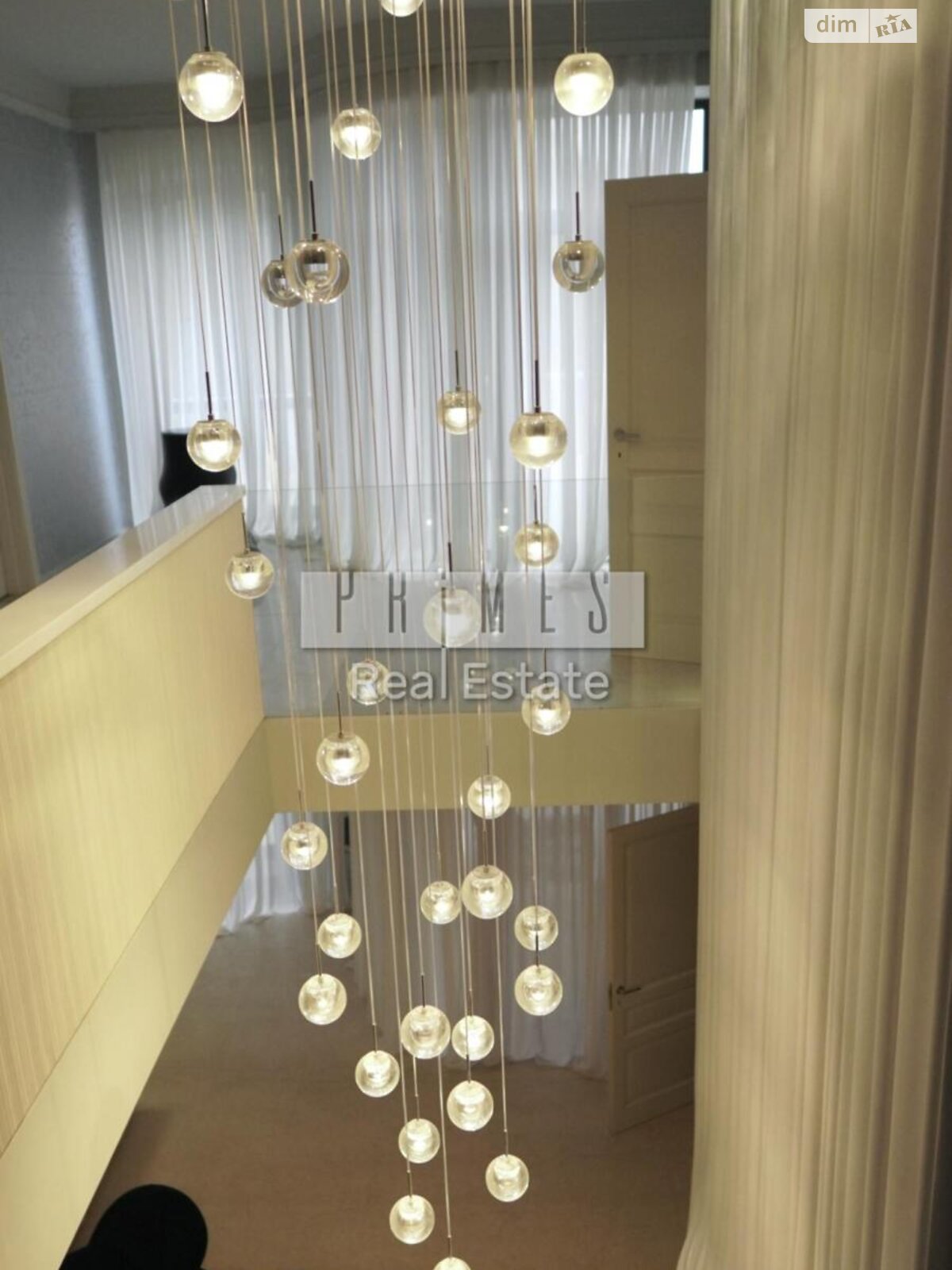 трехэтажный дом, 700 кв. м, кирпич. Сдается помесячно в Козине фото 1