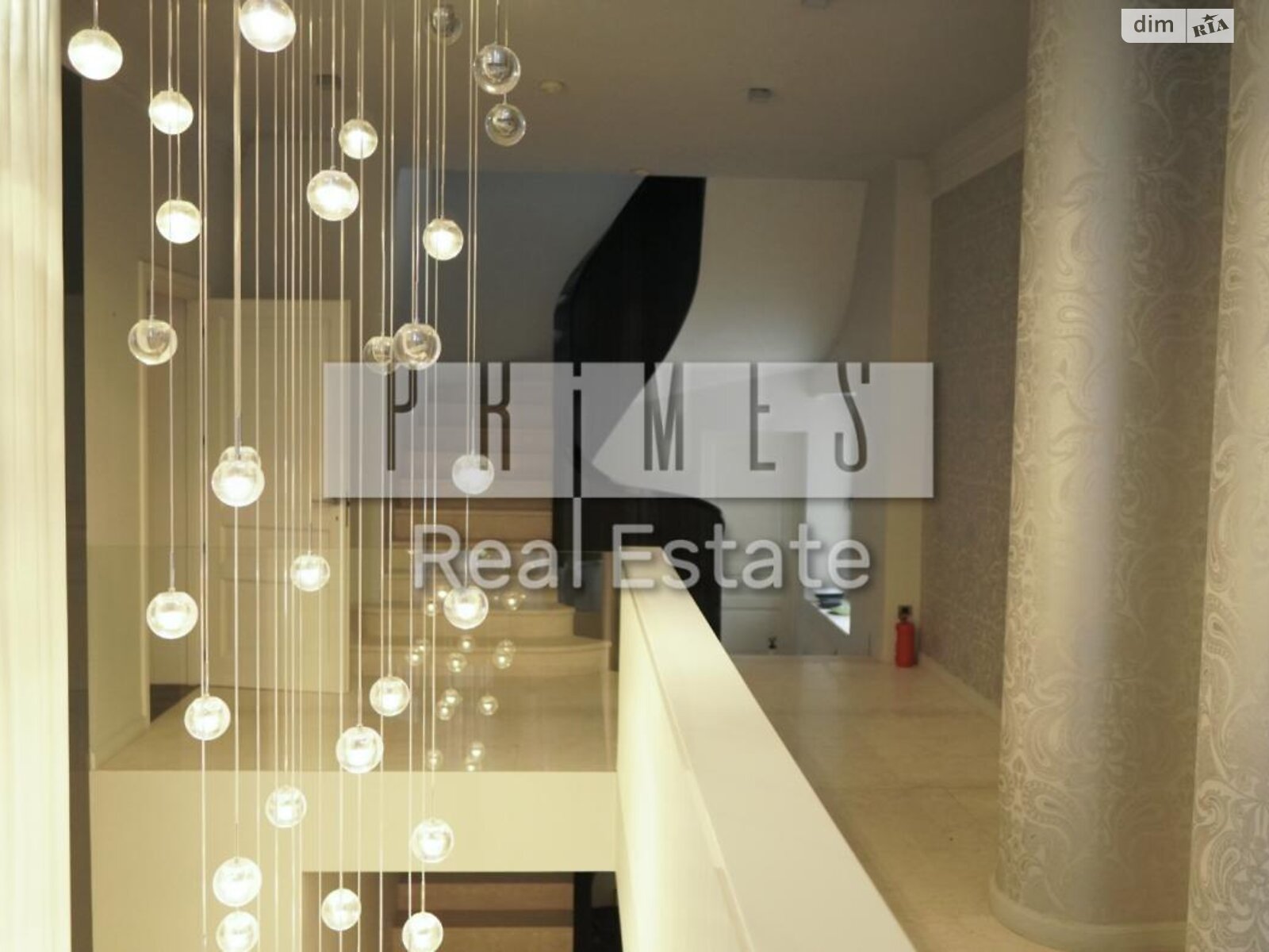 трехэтажный дом, 700 кв. м, кирпич. Сдается помесячно в Козине фото 1