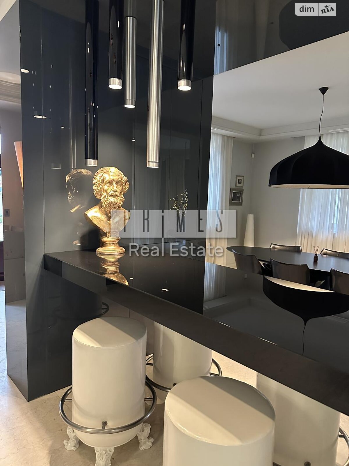 трехэтажный дом, 700 кв. м, кирпич. Сдается помесячно в Козине фото 1