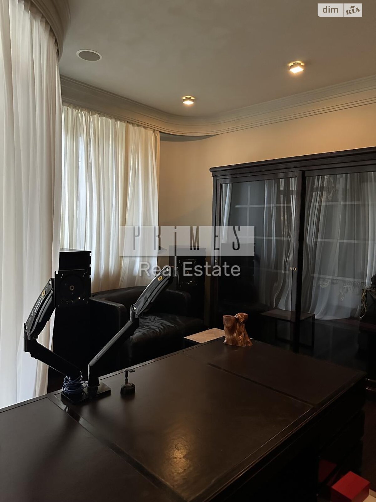 трехэтажный дом, 700 кв. м, кирпич. Сдается помесячно в Козине фото 1