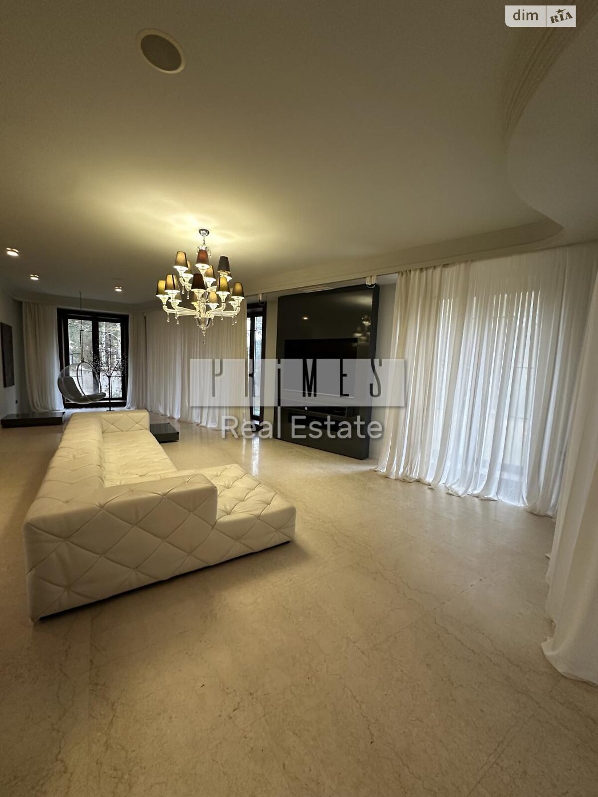 трехэтажный дом, 700 кв. м, кирпич. Сдается помесячно в Козине фото 1