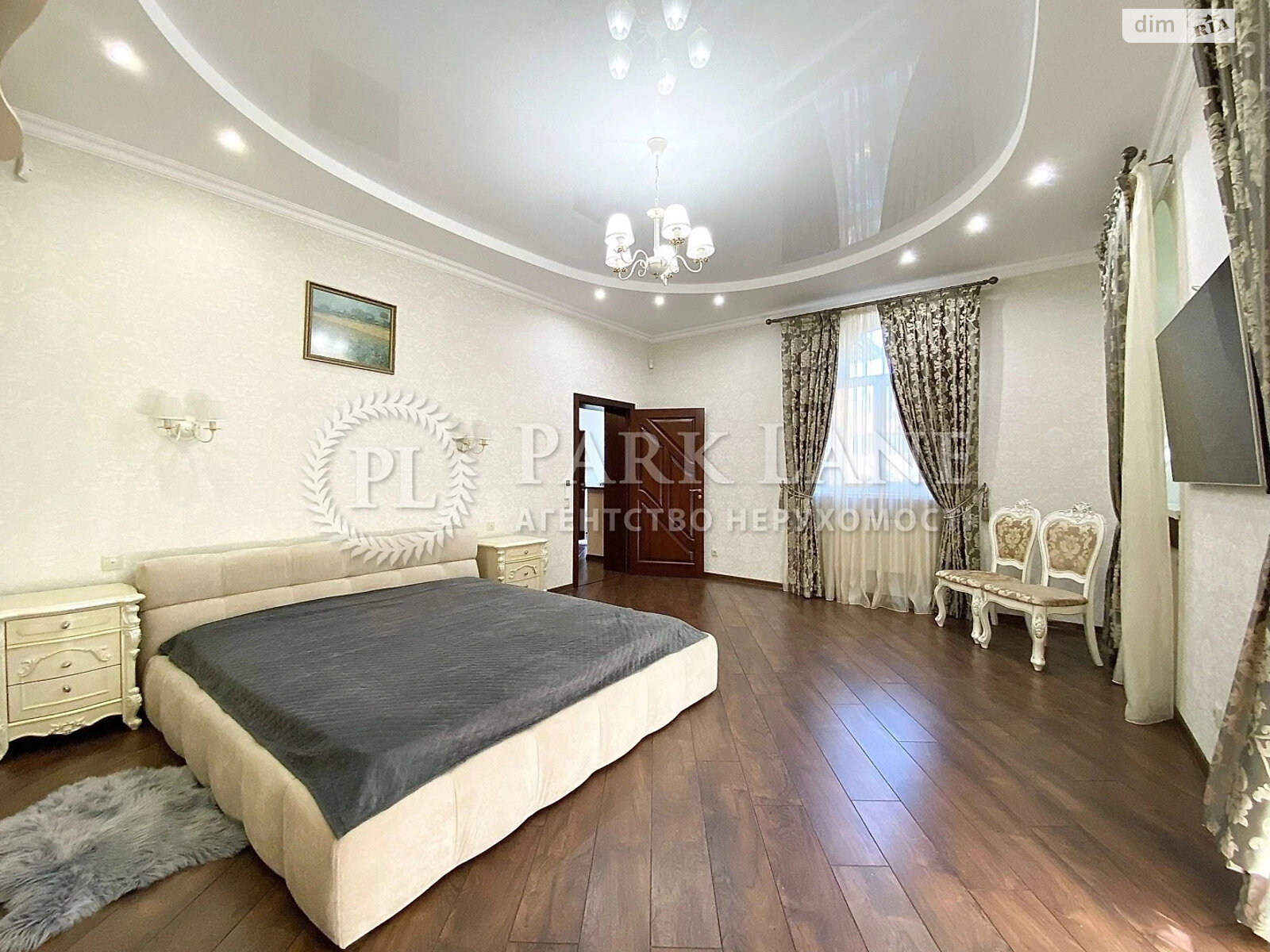 трехэтажный дом с гаражом, 319.6 кв. м, кирпич. Сдается помесячно в Козине фото 1