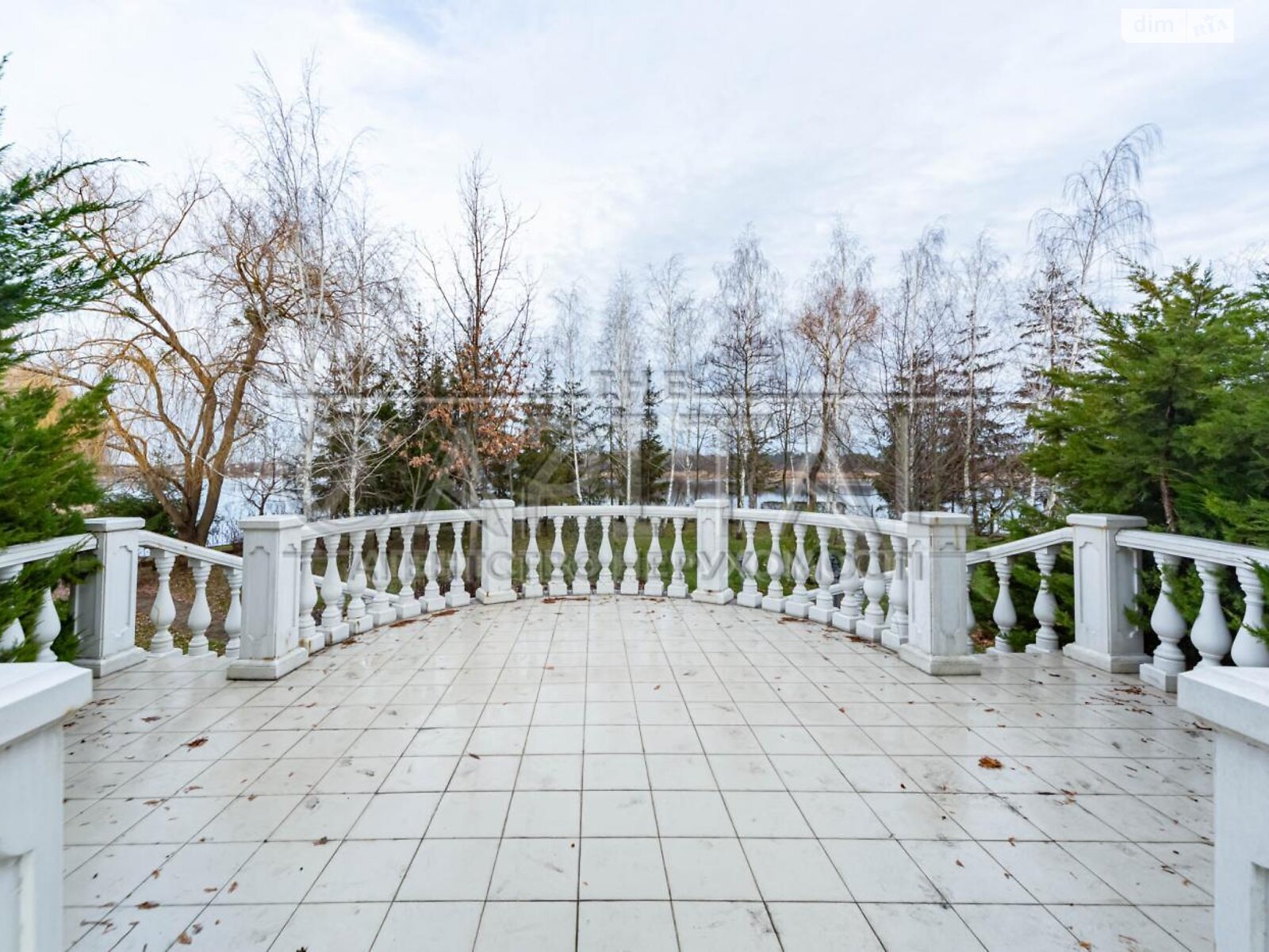 триповерховий будинок бесідка, 882.9 кв. м, цегла. Здається помісячно в Козині фото 1 триповерховий будинок бесідка, 882.9 кв. м, цегла. Здається помісячно в Козині фото 1