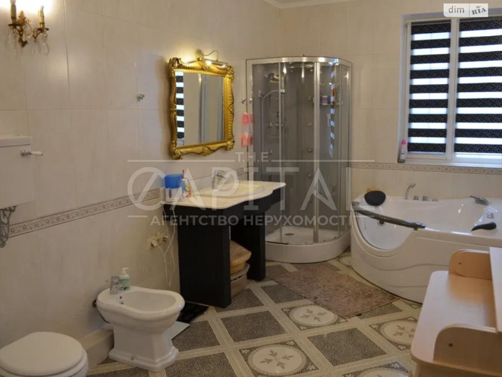 триповерховий будинок з гаражем, 550 кв. м, цегла. Здається помісячно в Козині фото 1 триповерховий будинок з гаражем, 550 кв. м, цегла. Здається помісячно в Козині фото 1