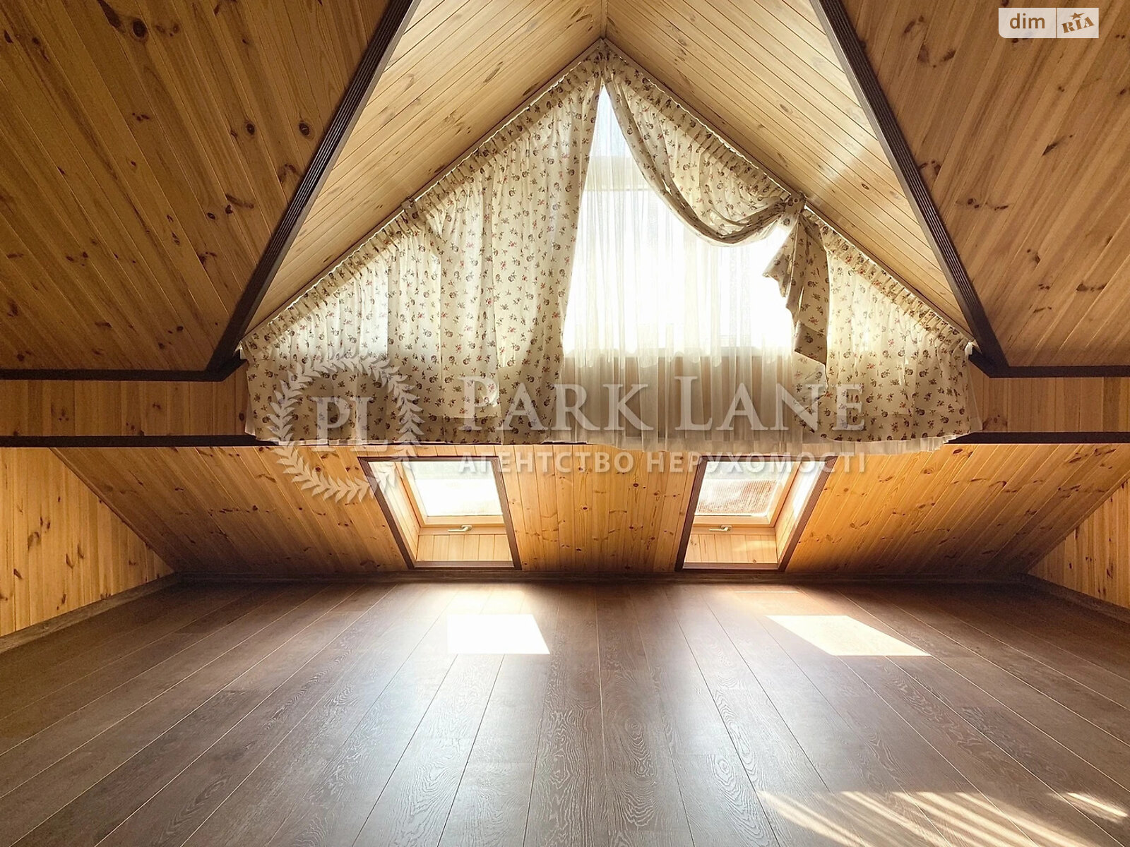 двоповерховий будинок з верандою, 1057.9 кв. м, цегла. Здається помісячно в Козині фото 1