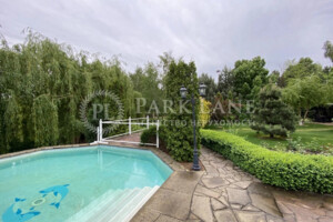 двоповерховий будинок з верандою, 1057.9 кв. м, цегла. Здається помісячно в Козині фото 2