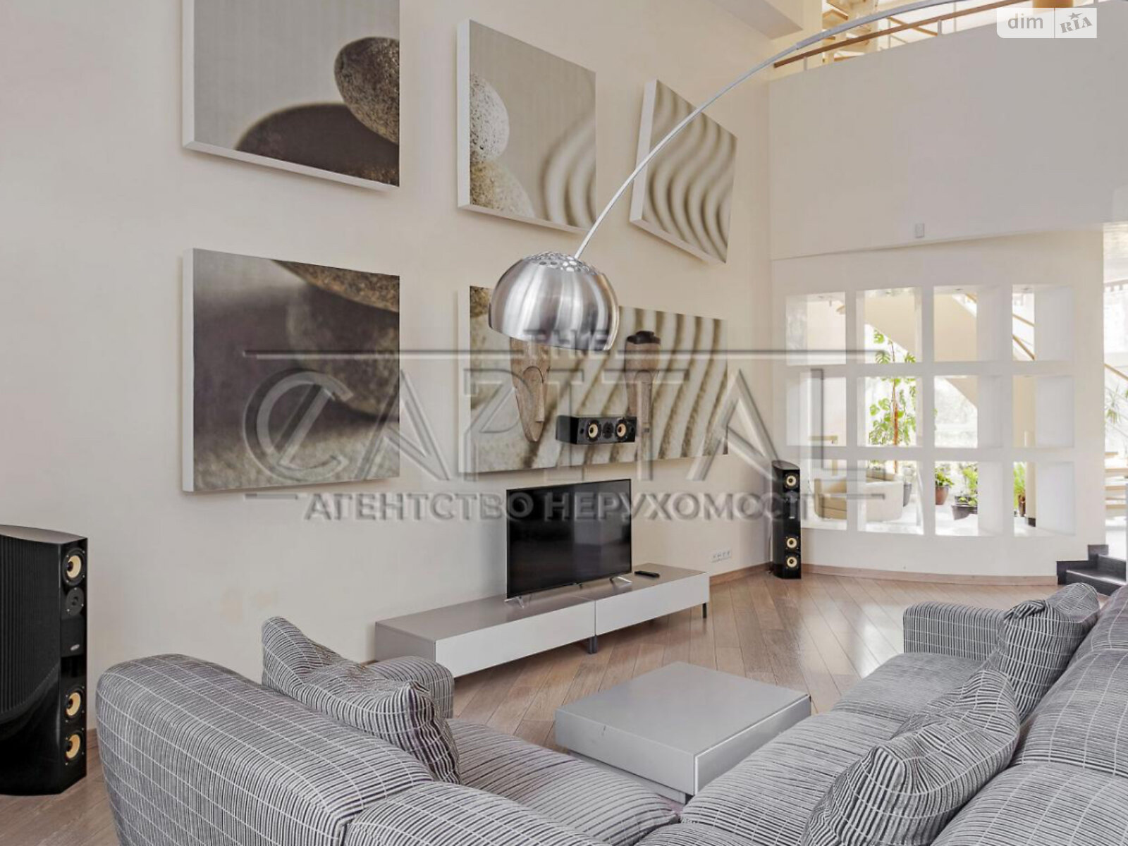 двухэтажный дом беседка, 300 кв. м, кирпич. Сдается помесячно в Козине фото 1