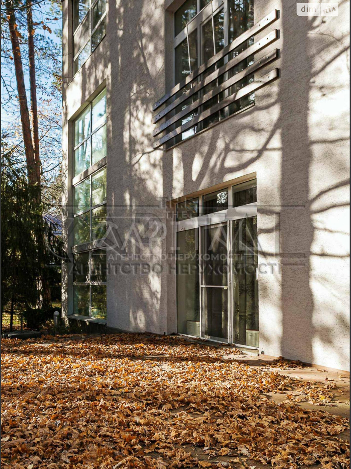 двухэтажный дом беседка, 300 кв. м, кирпич. Сдается помесячно в Козине фото 1