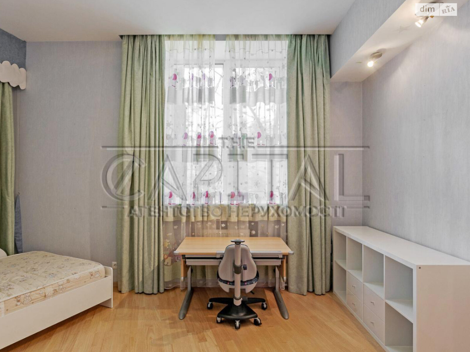 двухэтажный дом беседка, 300 кв. м, кирпич. Сдается помесячно в Козине фото 1