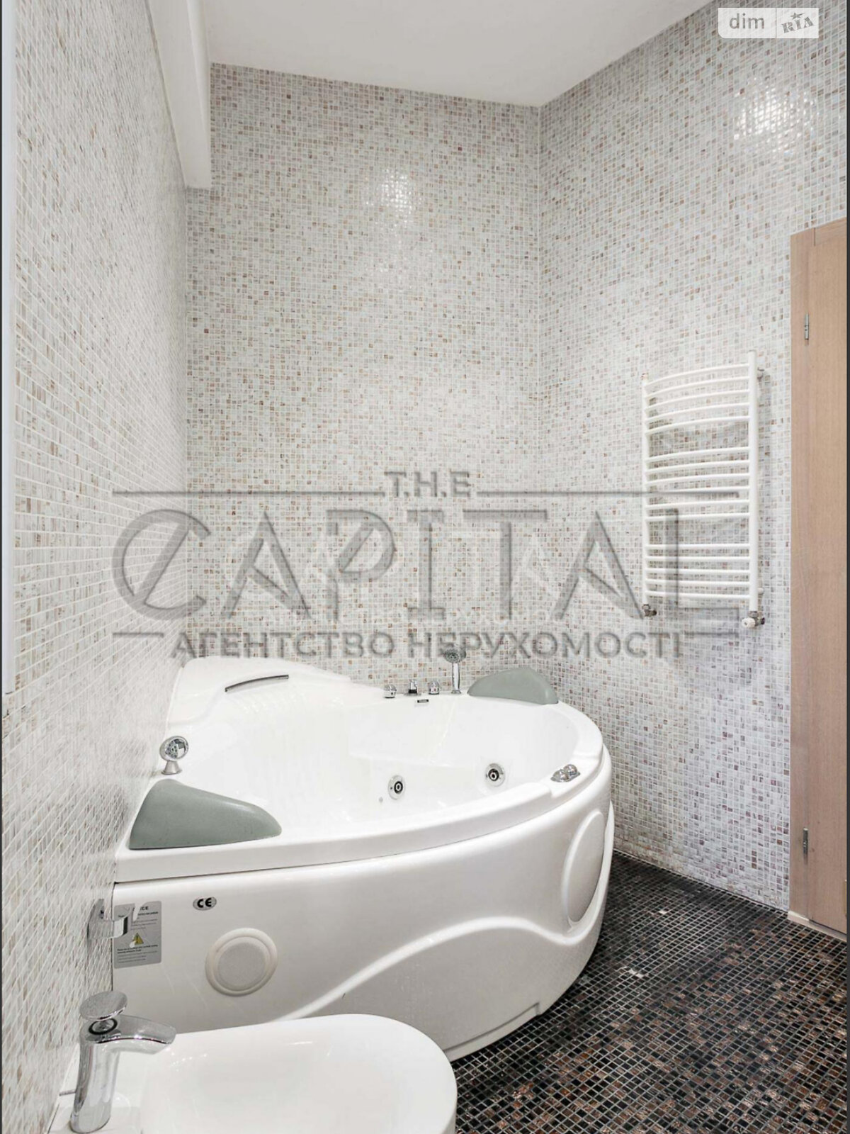 двухэтажный дом беседка, 300 кв. м, кирпич. Сдается помесячно в Козине фото 1