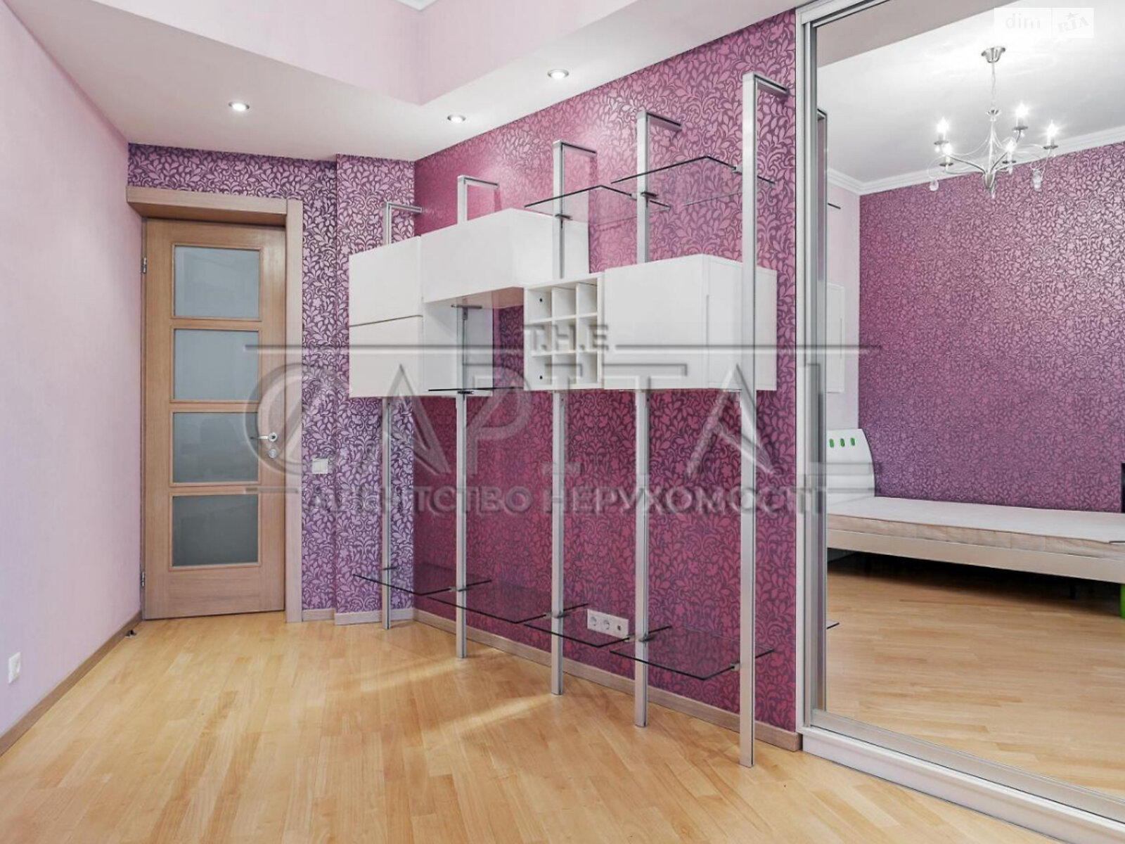 двухэтажный дом беседка, 300 кв. м, кирпич. Сдается помесячно в Козине фото 1