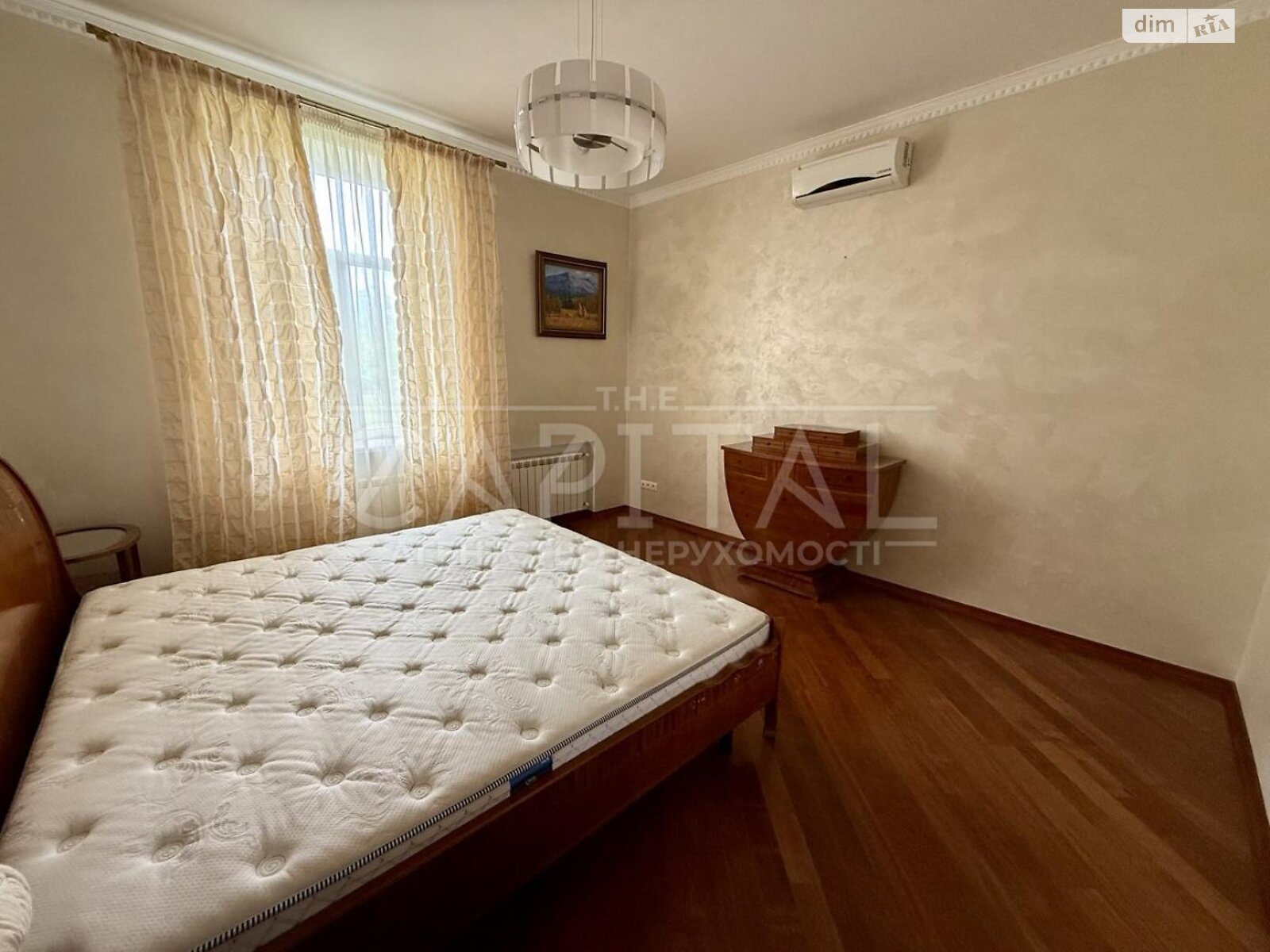 триповерховий будинок з верандою, 430 кв. м, цегла. Здається помісячно в Козині фото 1 триповерховий будинок з верандою, 430 кв. м, цегла. Здається помісячно в Козині фото 1