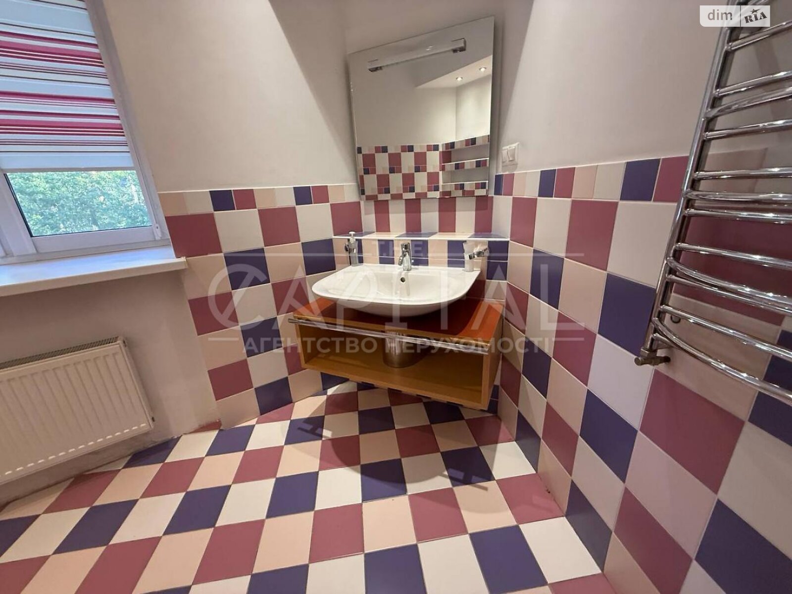 трехэтажный дом, 500 кв. м, кирпич. Сдается помесячно в Козине фото 1 трехэтажный дом, 500 кв. м, кирпич. Сдается помесячно в Козине фото 1