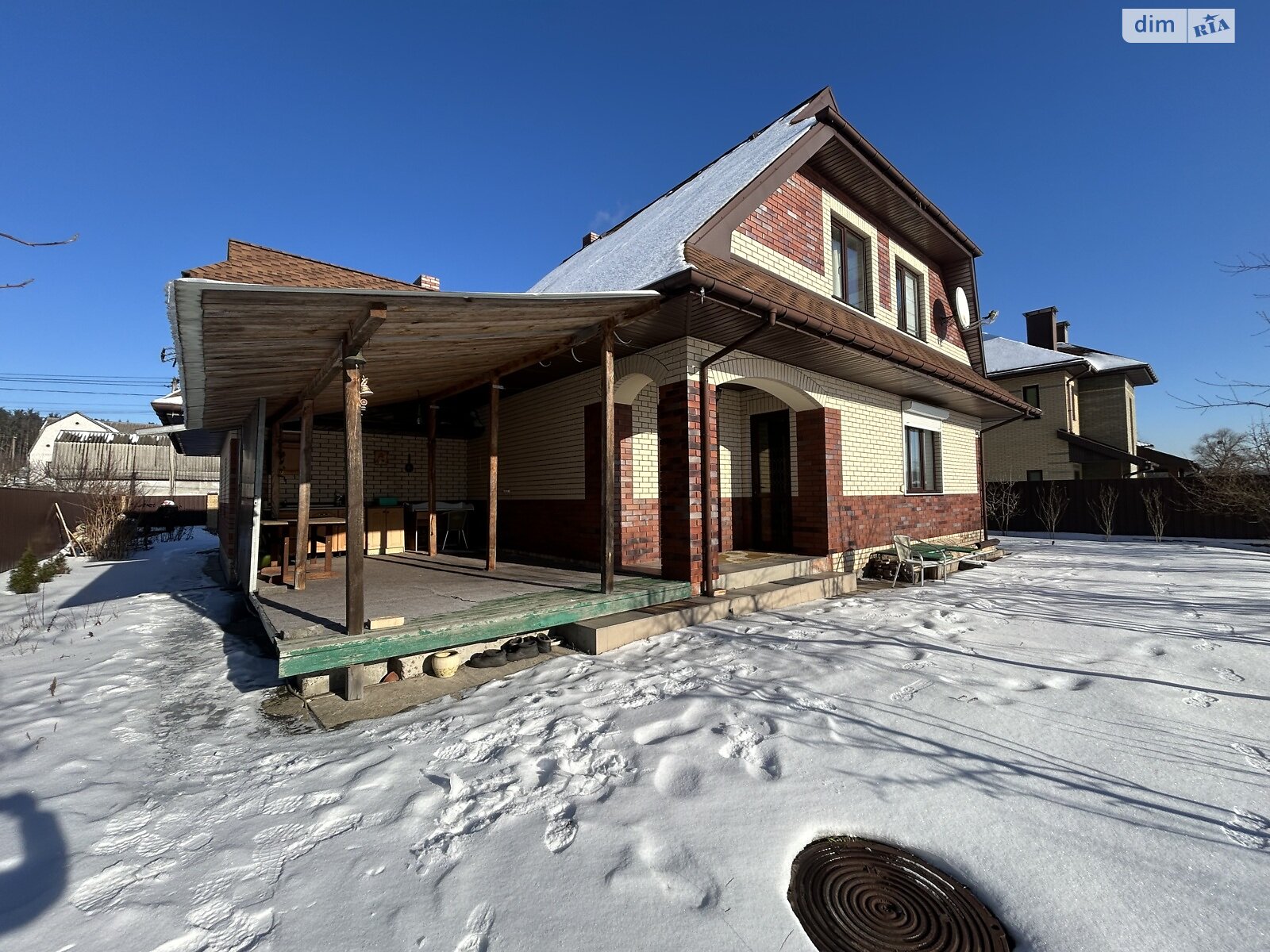 двухэтажный дом, 220 кв. м, кирпич. Сдается помесячно в Кременище фото 1