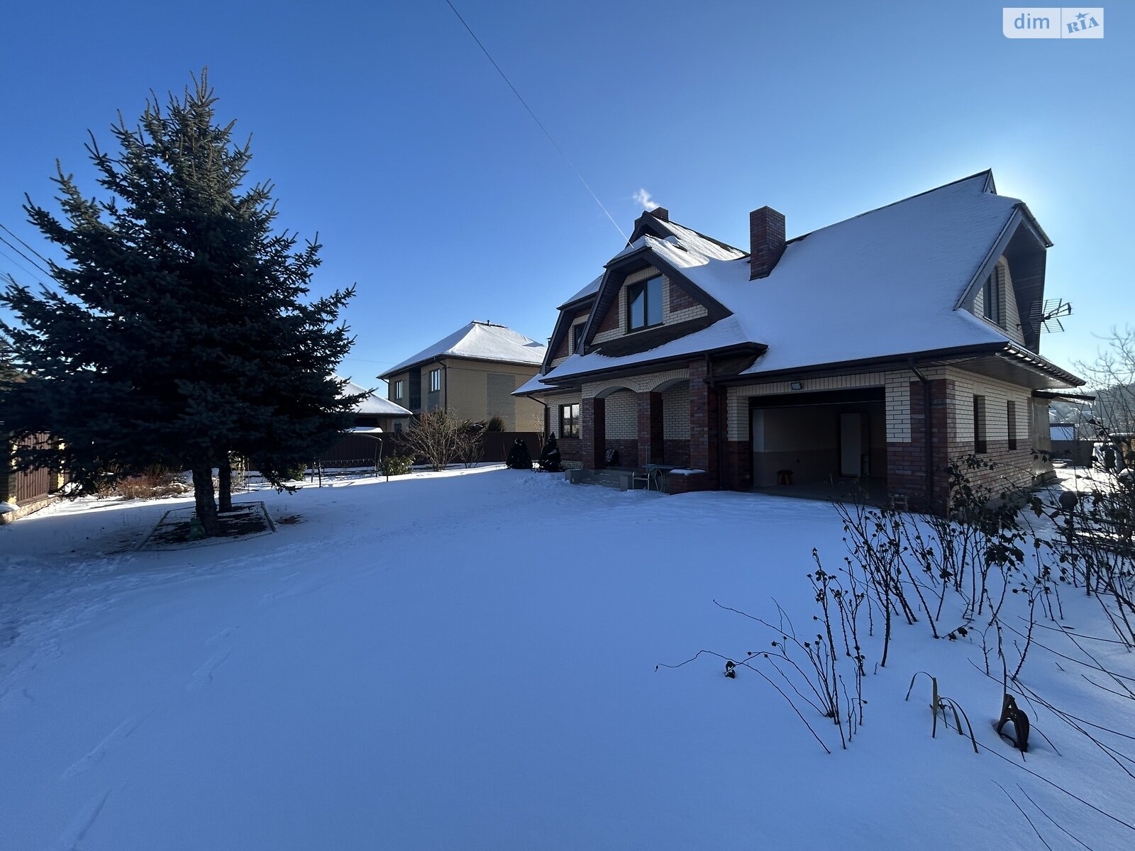 двухэтажный дом, 220 кв. м, кирпич. Сдается помесячно в Кременище фото 1