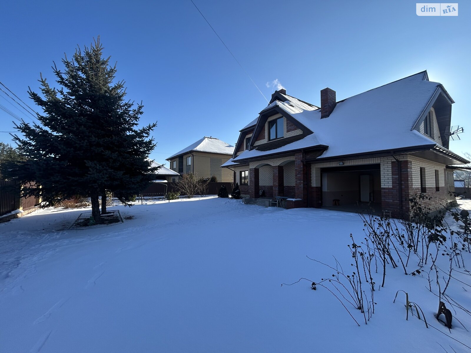 двухэтажный дом, 220 кв. м, кирпич. Сдается помесячно в Кременище фото 1