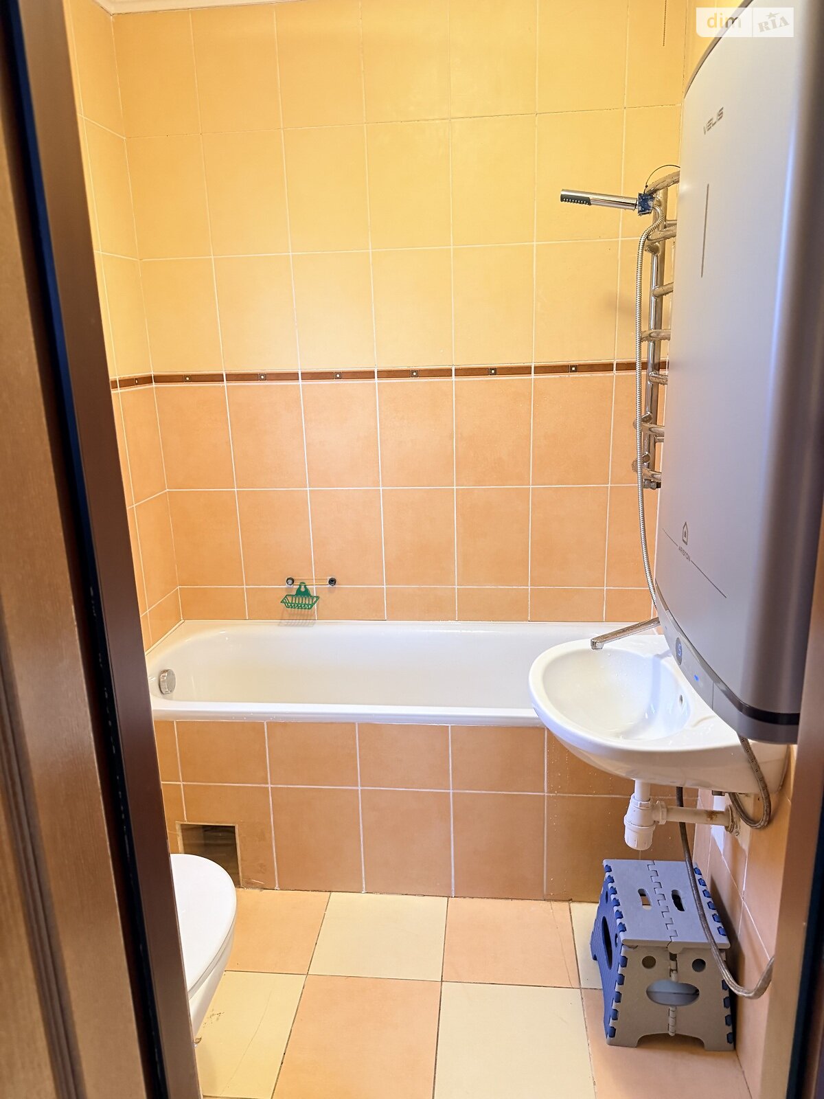 одноэтажный дом, 41 кв. м, кирпич. Сдается помесячно в Кринице фото 1