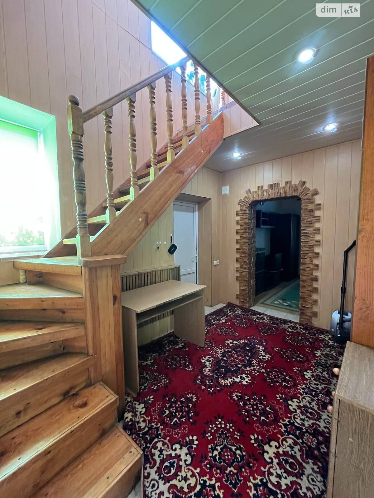 двухэтажный дом беседка, 110 кв. м, кирпич. Сдается помесячно в Кривом Роге, в районе Долгинцевский фото 1 двухэтажный дом беседка, 110 кв. м, кирпич. Сдается помесячно в Кривом Роге, в районе Долгинцевский фото 1