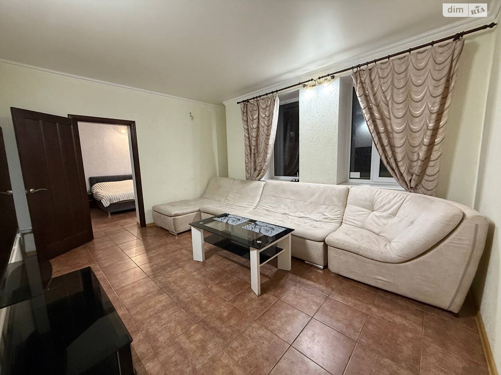 однопроверховий будинок з ремонтом, 52 кв. м, кирпич. Здається помісячно в Кривому Розі, в районі Металургійний фото 1